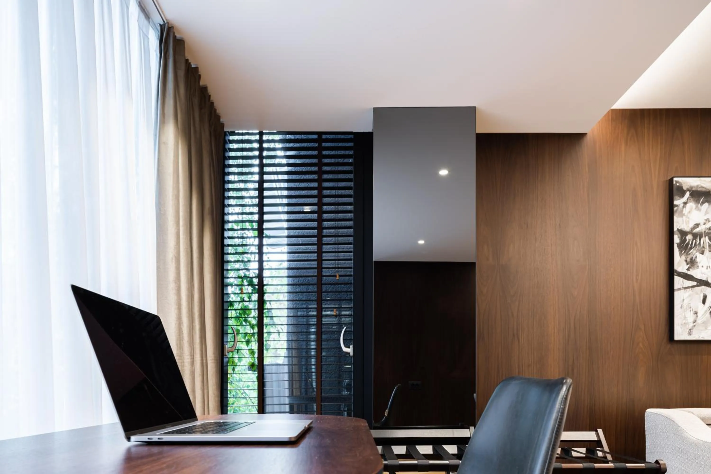 Business facilities in Hotel MANAMI