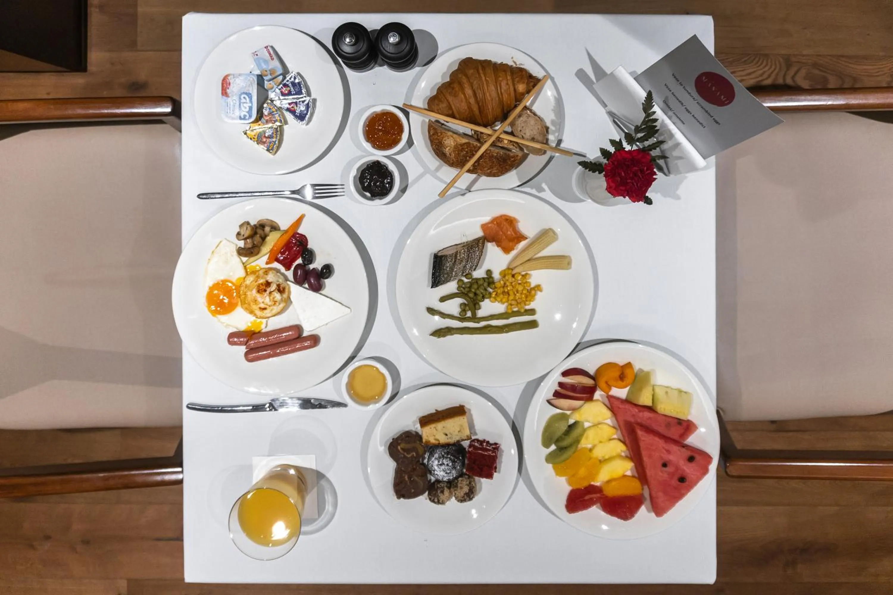 Breakfast in Hotel MANAMI