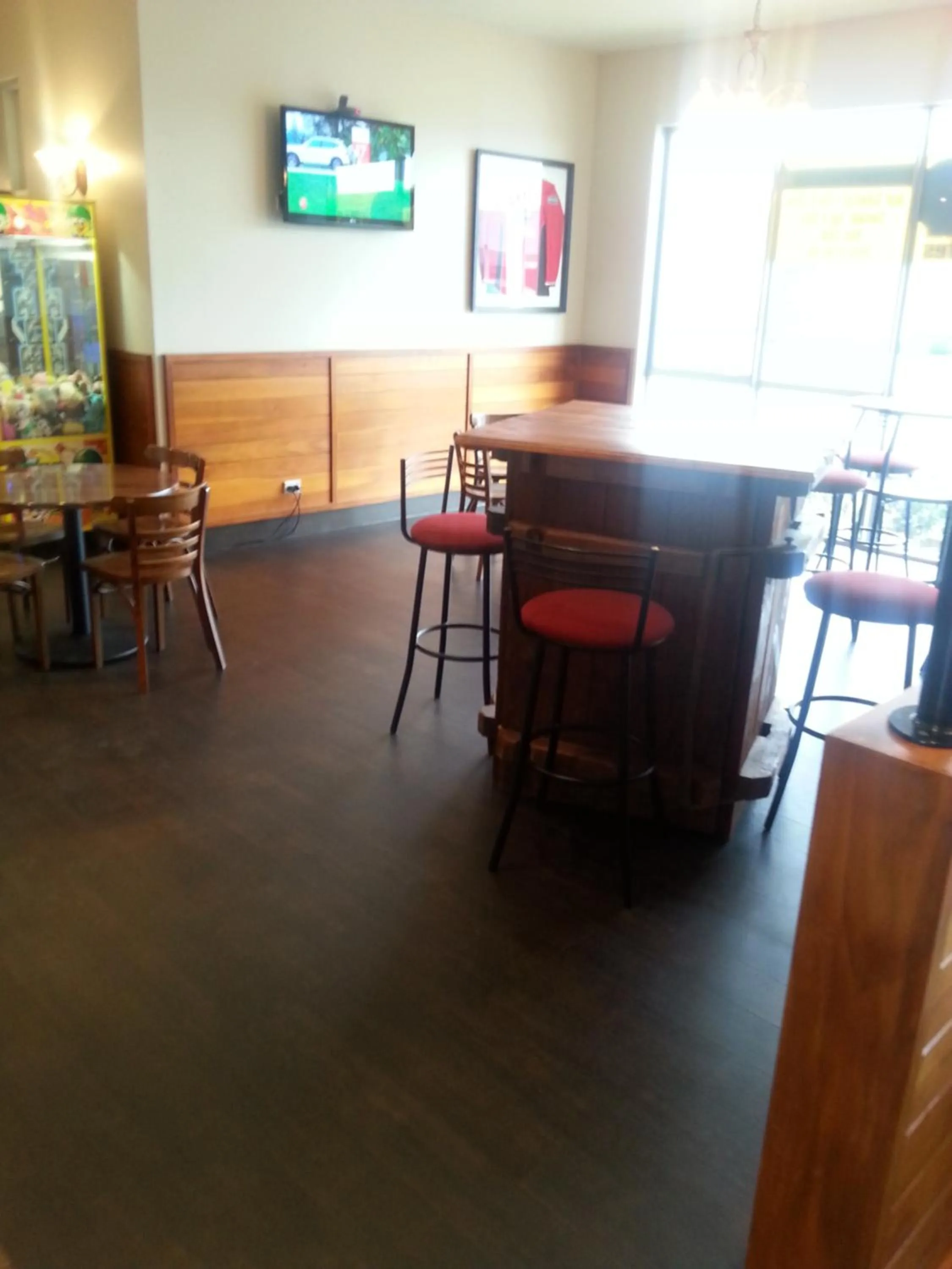 Restaurant/places to eat in Northpark Motel