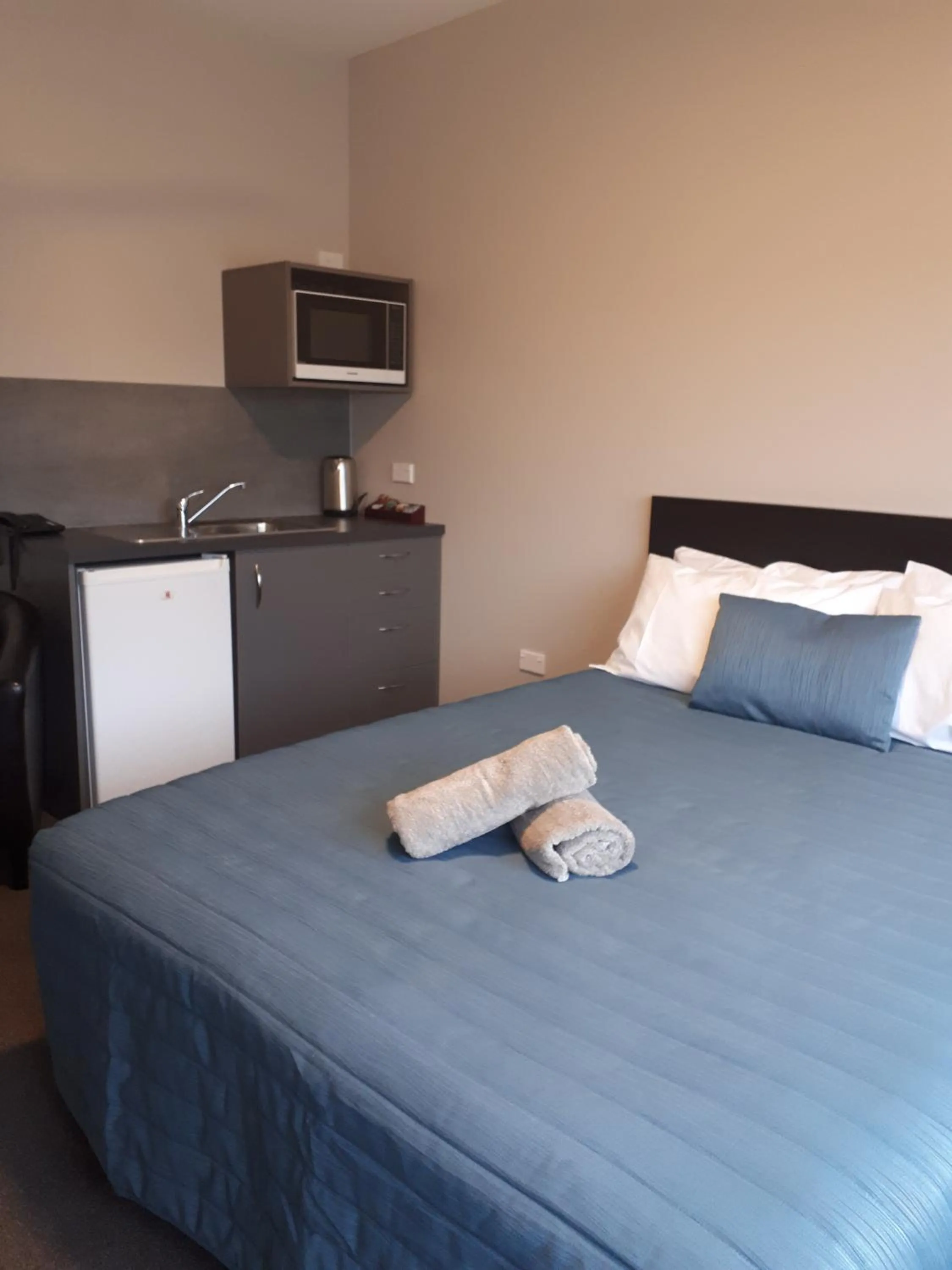 Bed in Northpark Motel