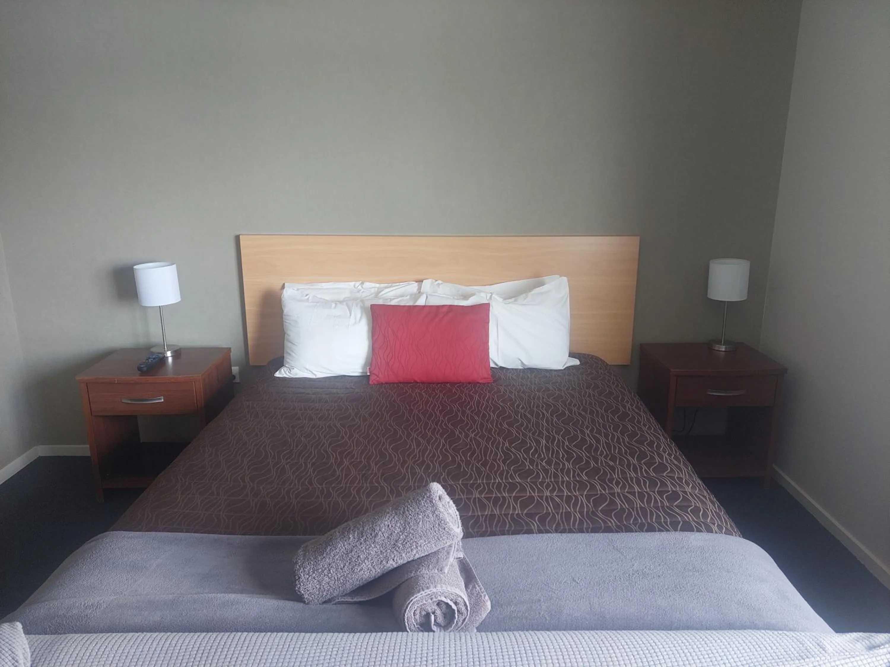 Bed in Northpark Motel