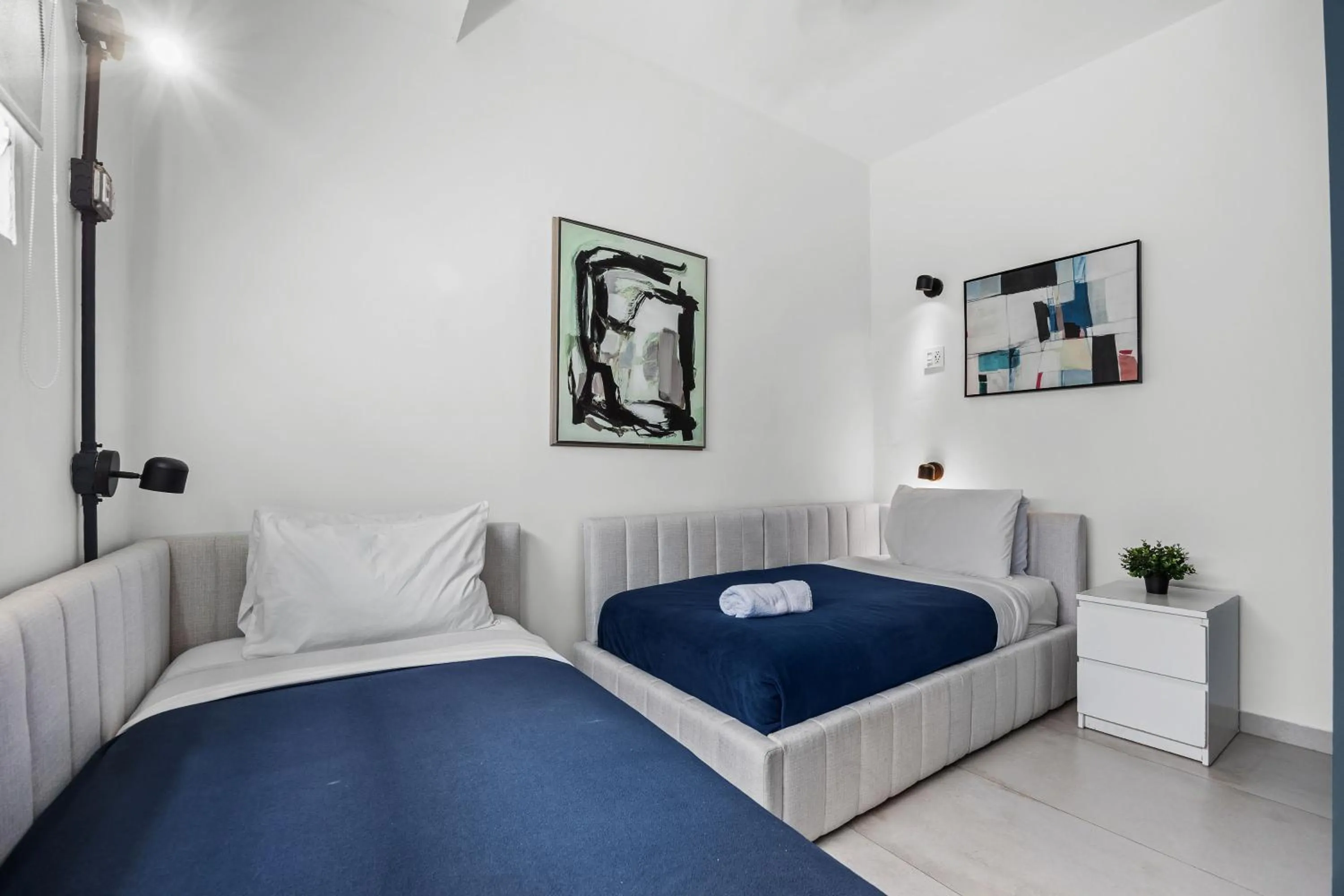 Bedroom, Bed in La Buena Vida Inn