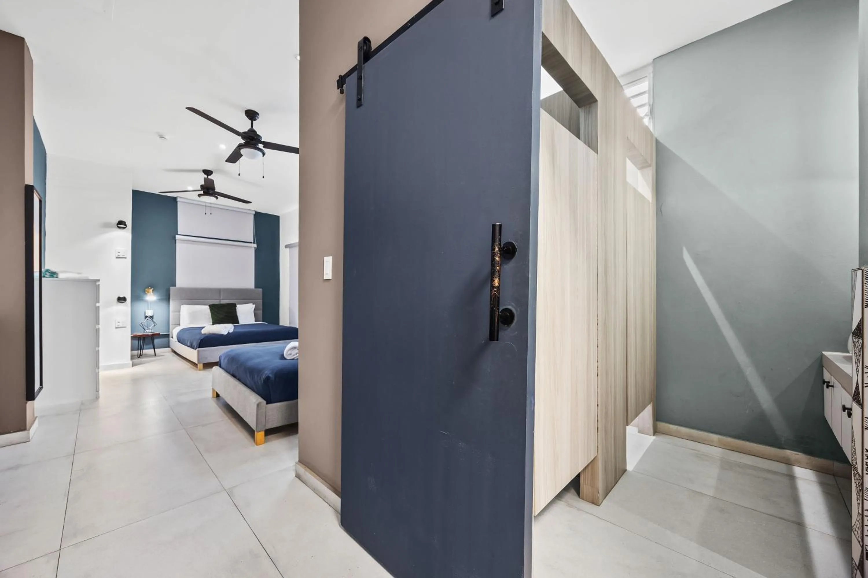 Bedroom, Bed in La Buena Vida Inn