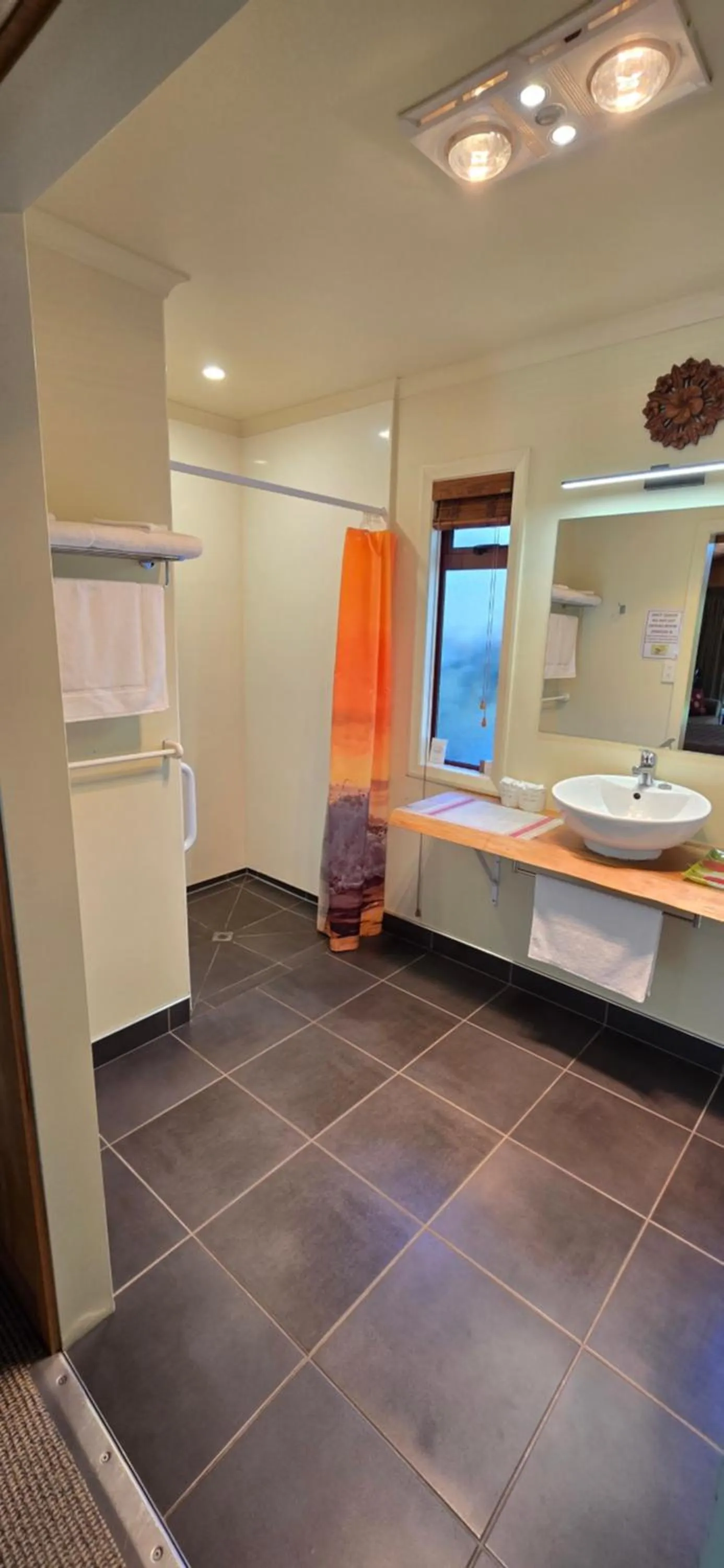 Shower in The Rocks Chalets