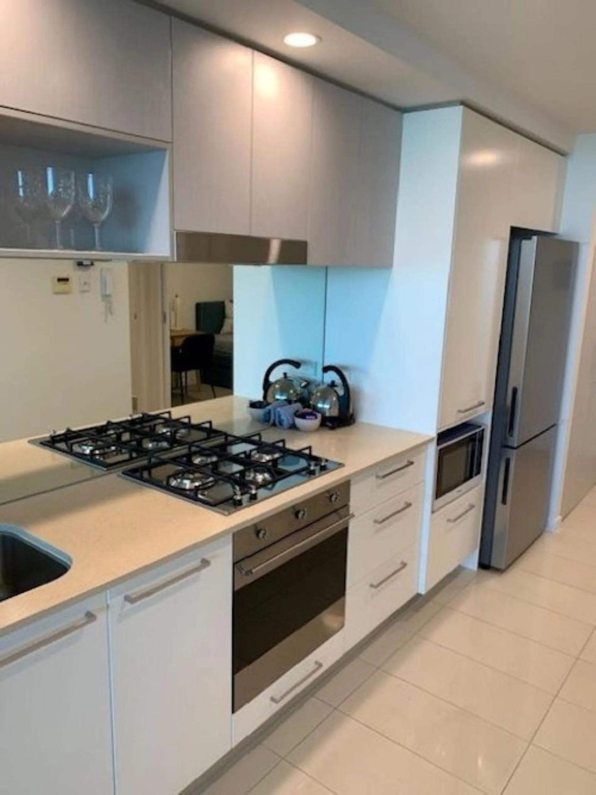 kitchen in Silvershore Apartments on the Broadwater