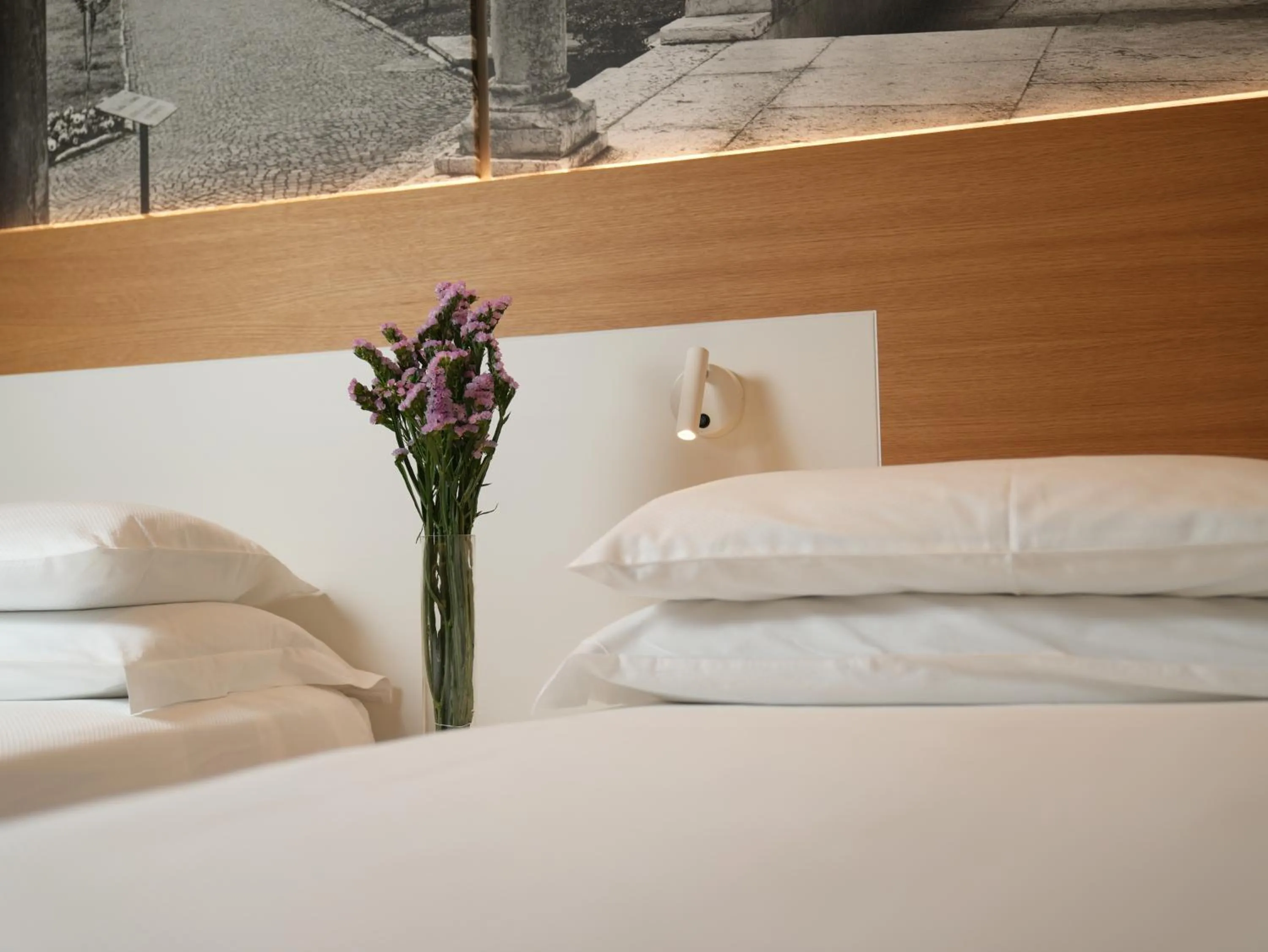 Decorative detail, Bed in Cavallo Hotel Verona Est