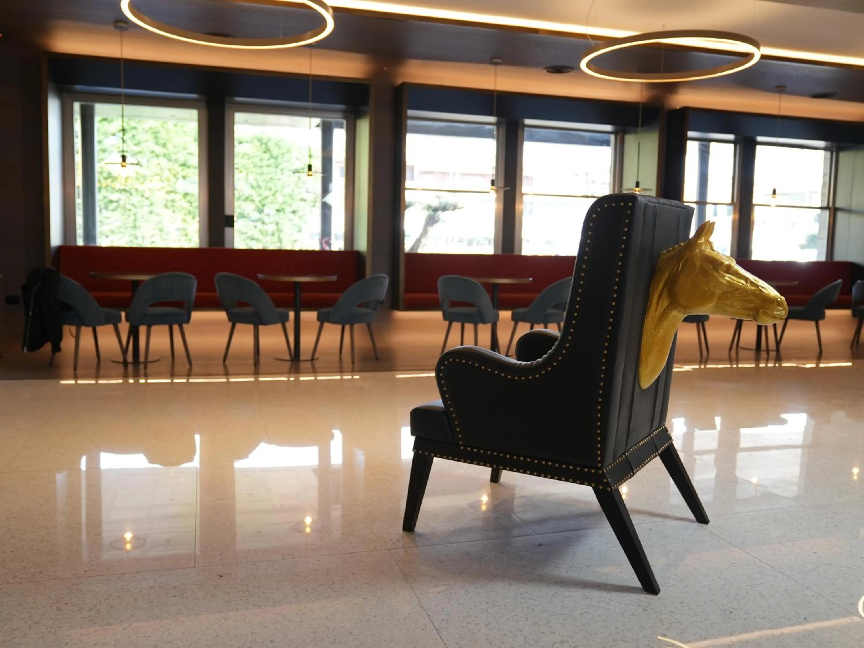 Seating area in Cavallo Hotel Verona Est