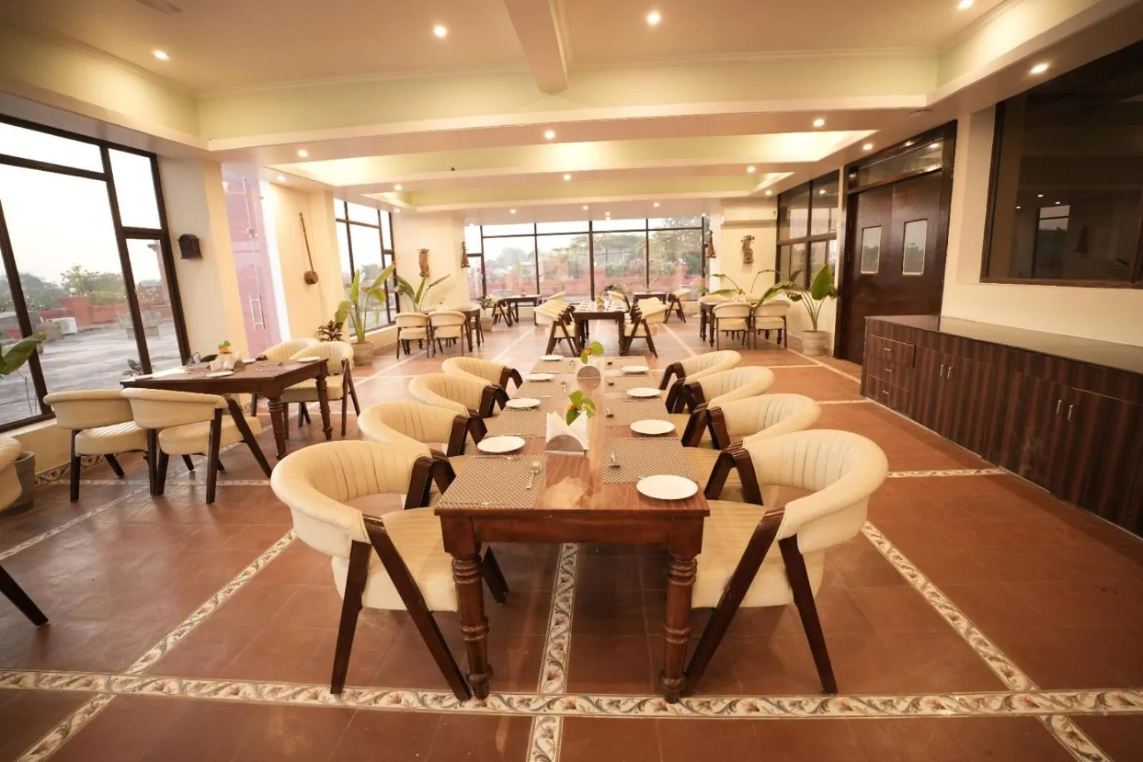 Gautam Hotels & Resorts