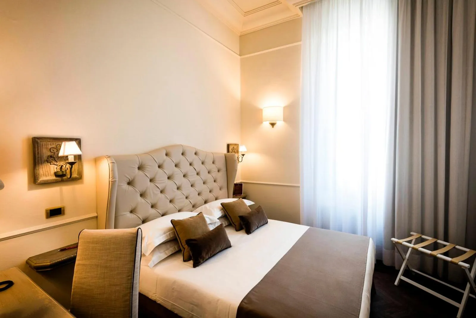 Bed in Palazzo Lorenzo Hotel Boutique & Spa