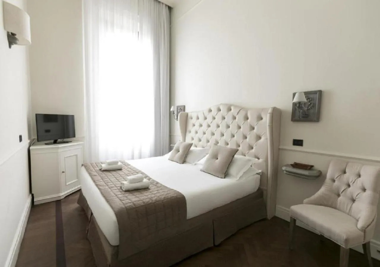 Bedroom, Bed in Palazzo Lorenzo Hotel Boutique & Spa