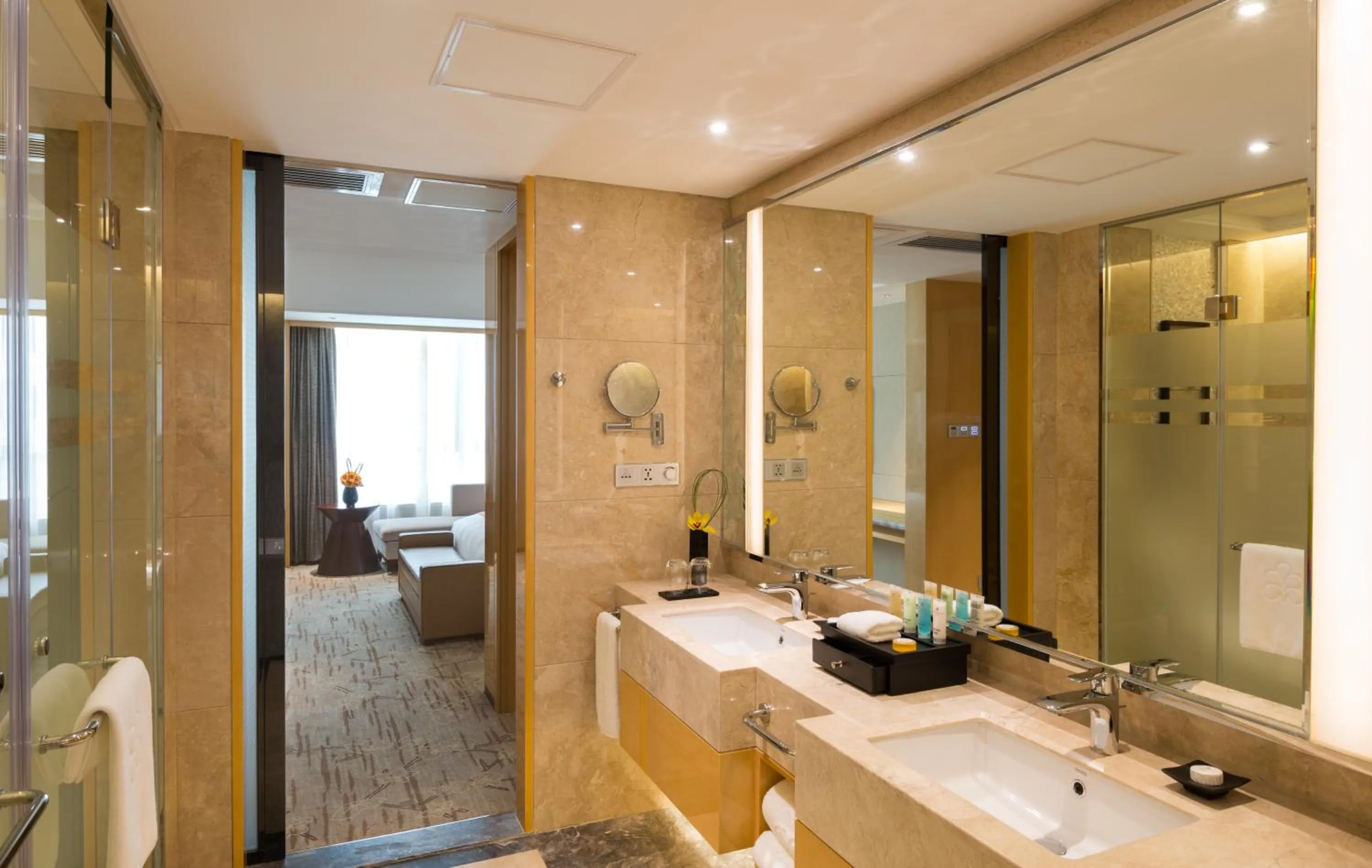 Bathroom in Swissôtel Guangzhou