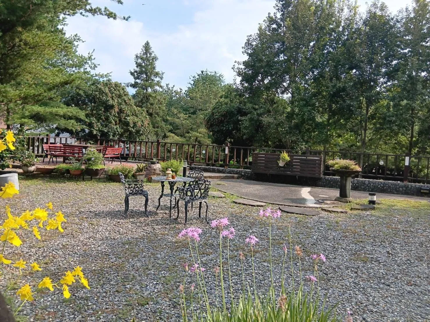 Property building in Zen and Pine Resort