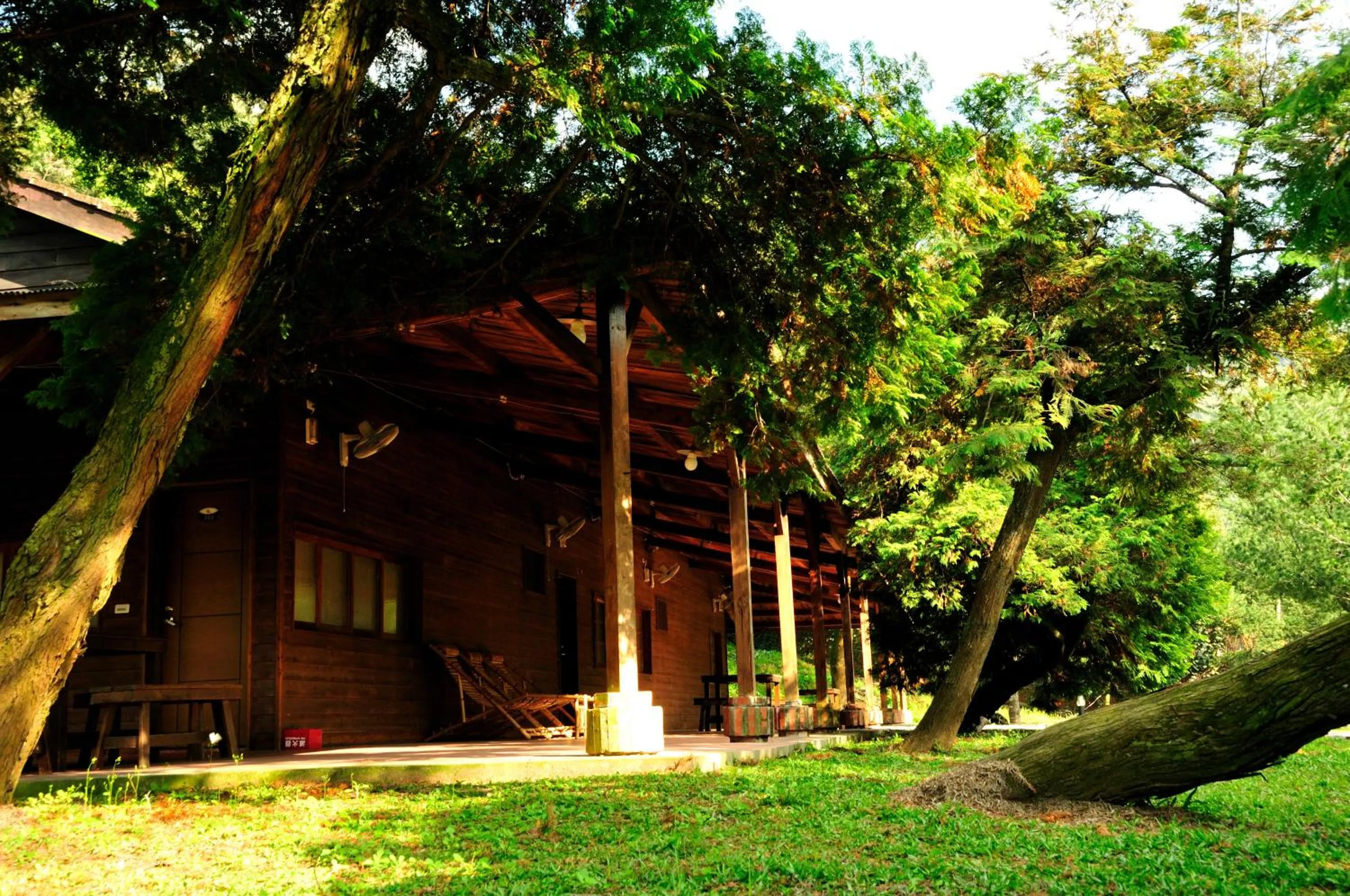 Facade/entrance in Zen and Pine Resort