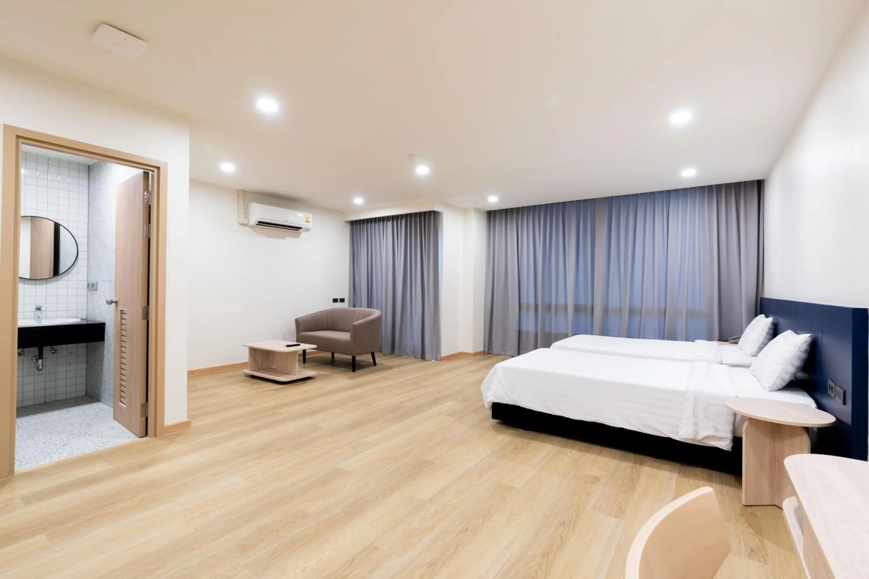 Bed in CA Hotel and Residence Phuket - SHA Extra Plus