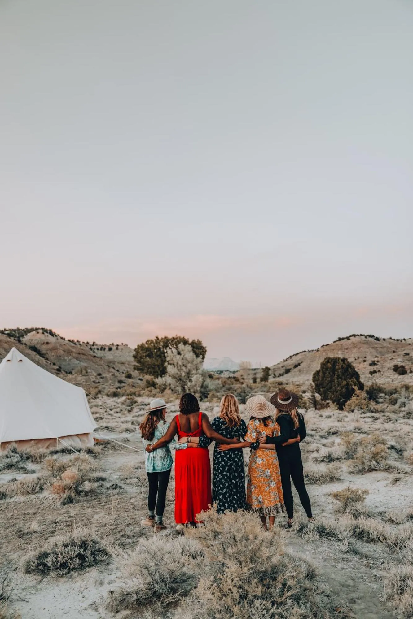 People in Wander Camp Bryce Canyon - Escalante