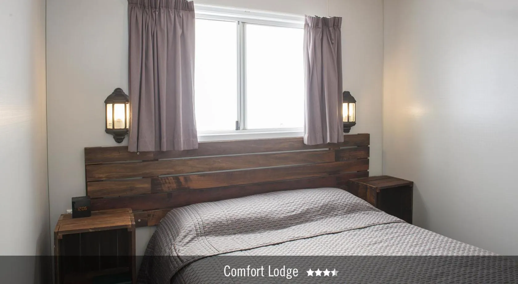 Bed in Saltbush Retreat