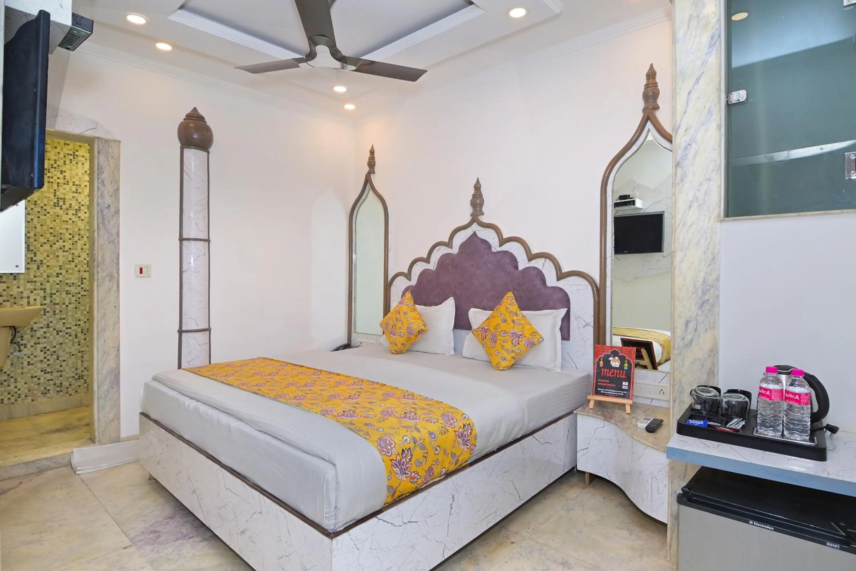 Photo of the whole room, Bed in Natraj Yes Please -New Delhi