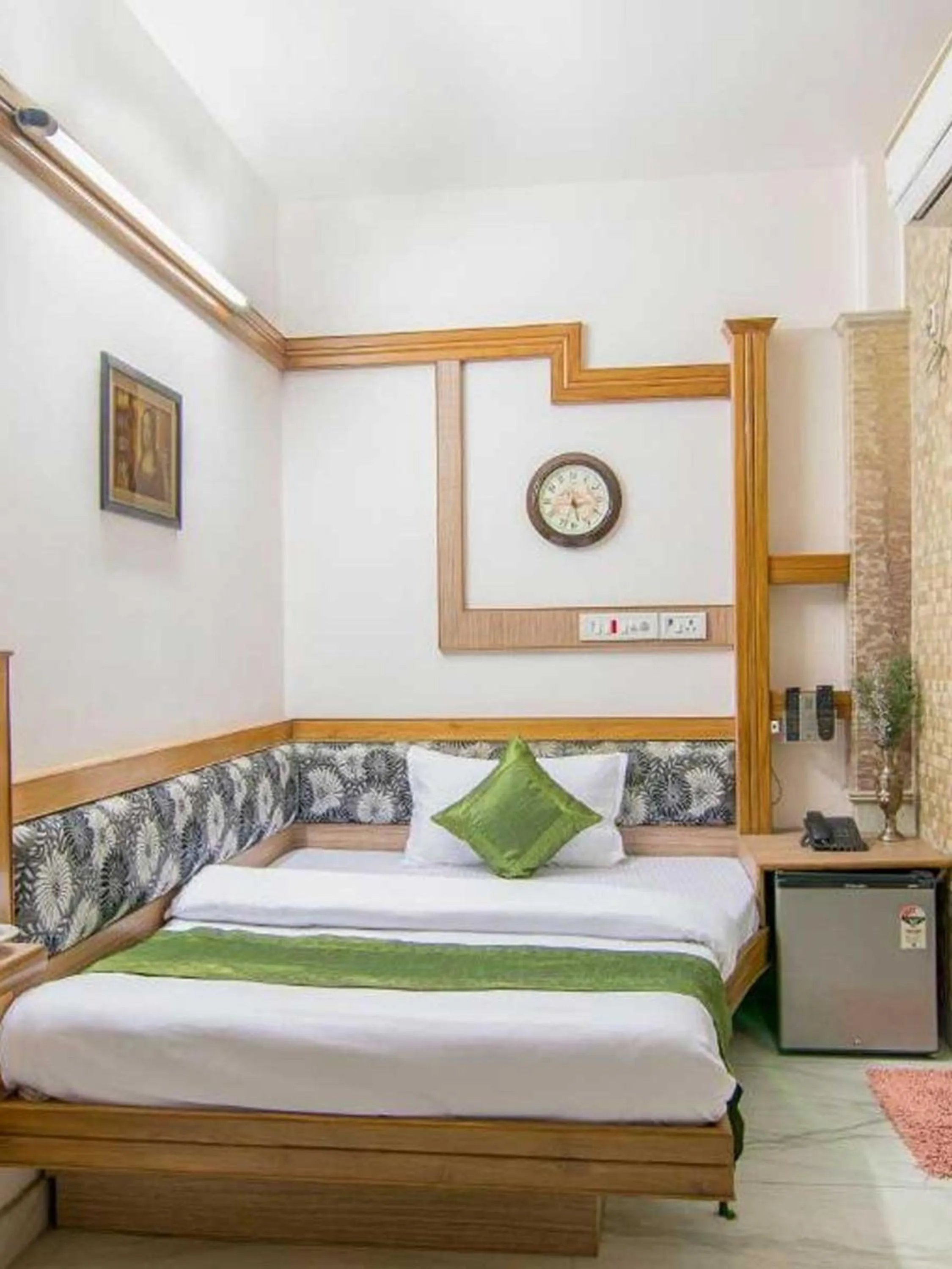 Bed in Natraj Yes Please -New Delhi