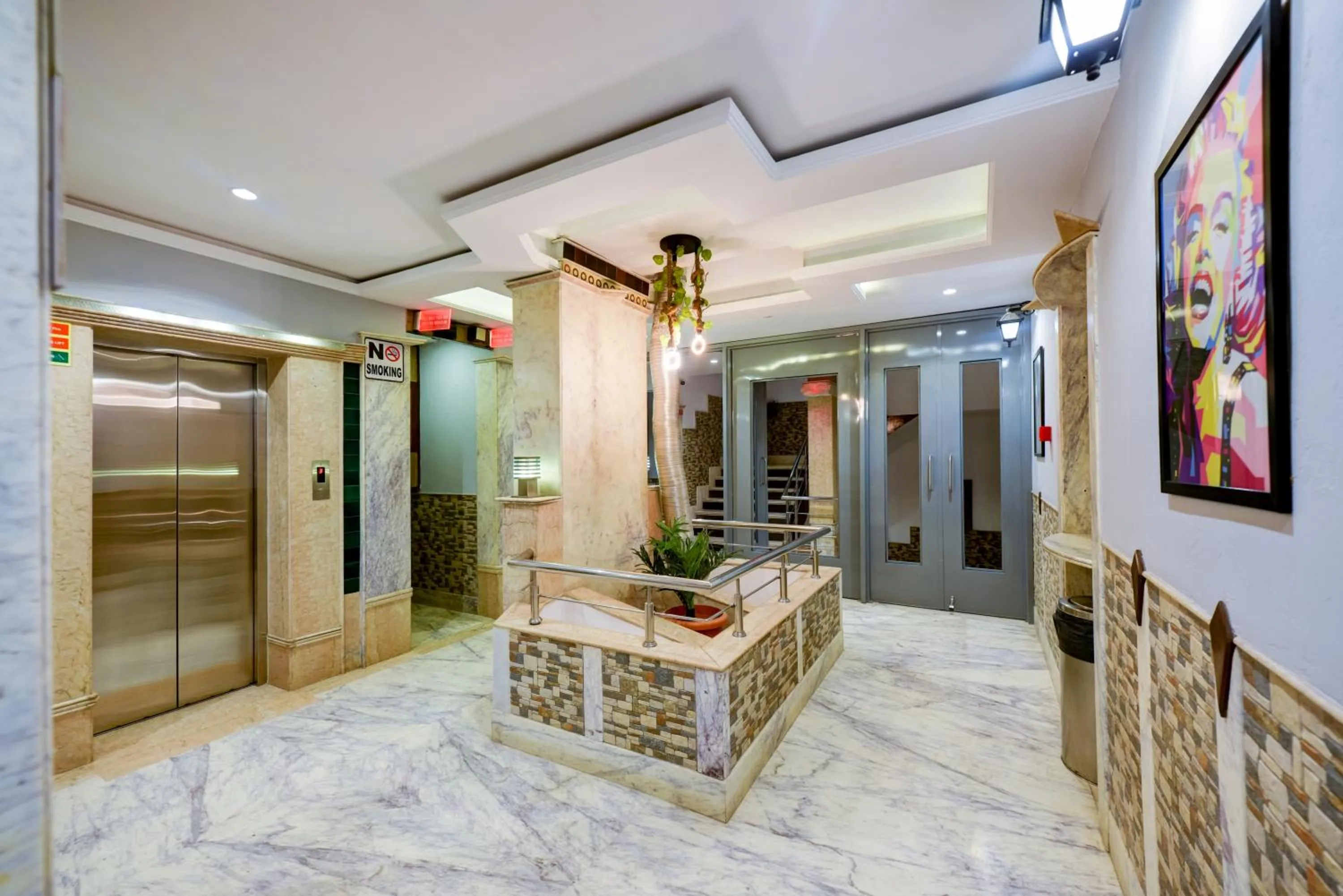 Property building in Natraj Yes Please -New Delhi