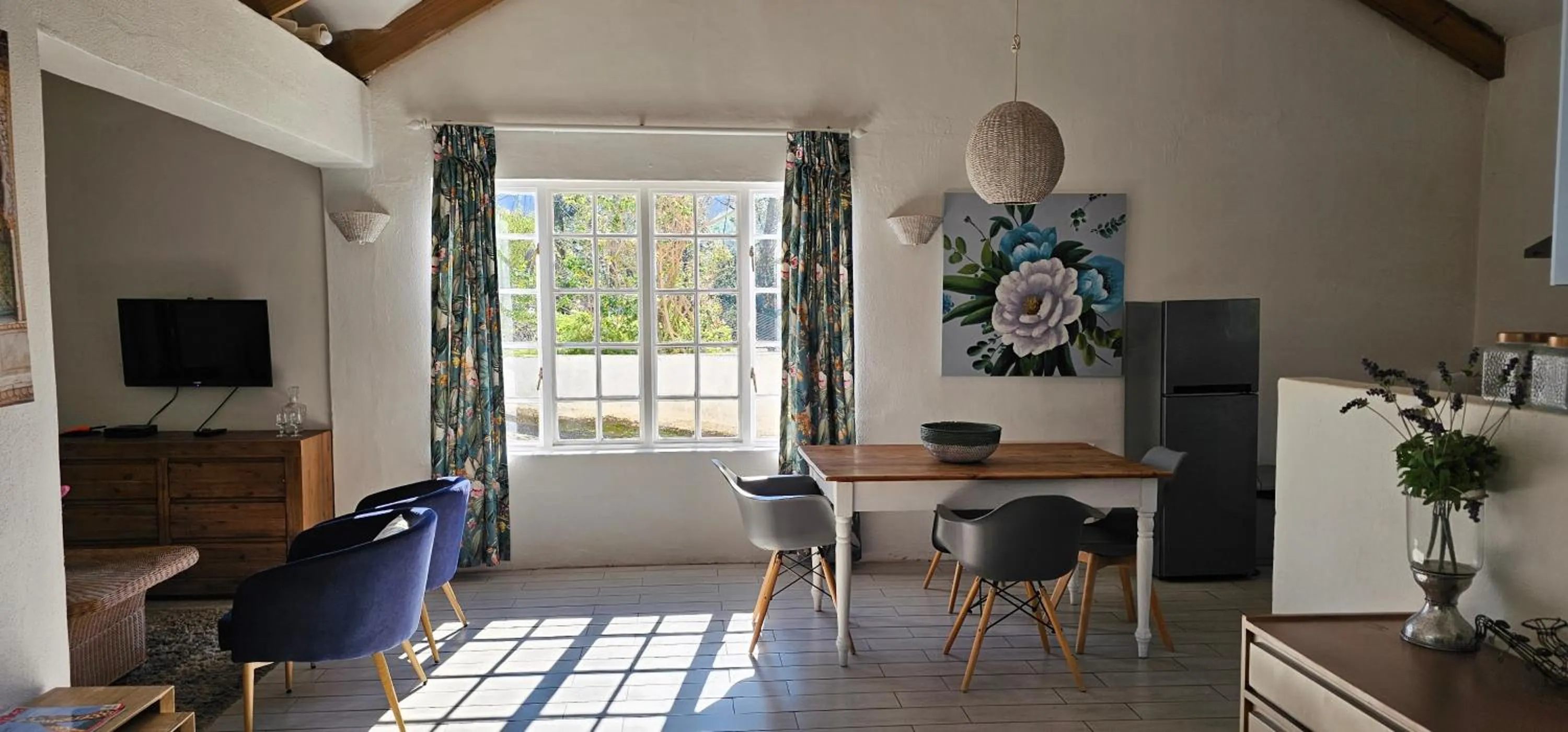 TV and multimedia in De Molen Guest House