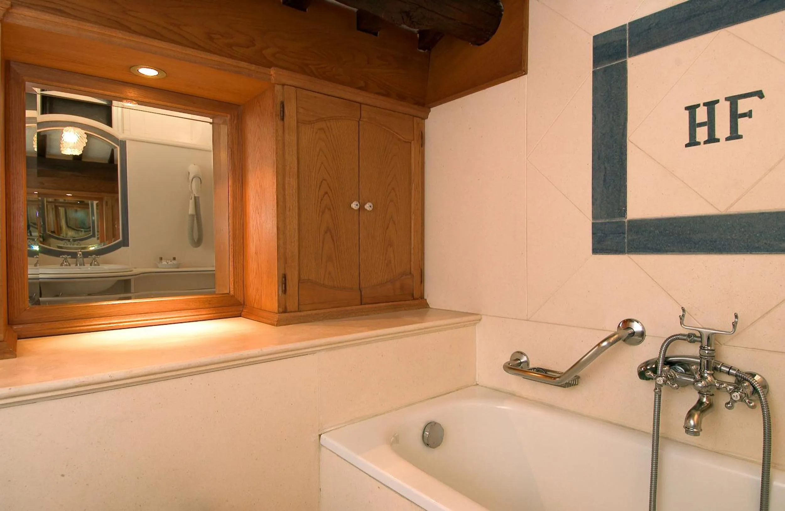 Bathroom in Hotel Fontana