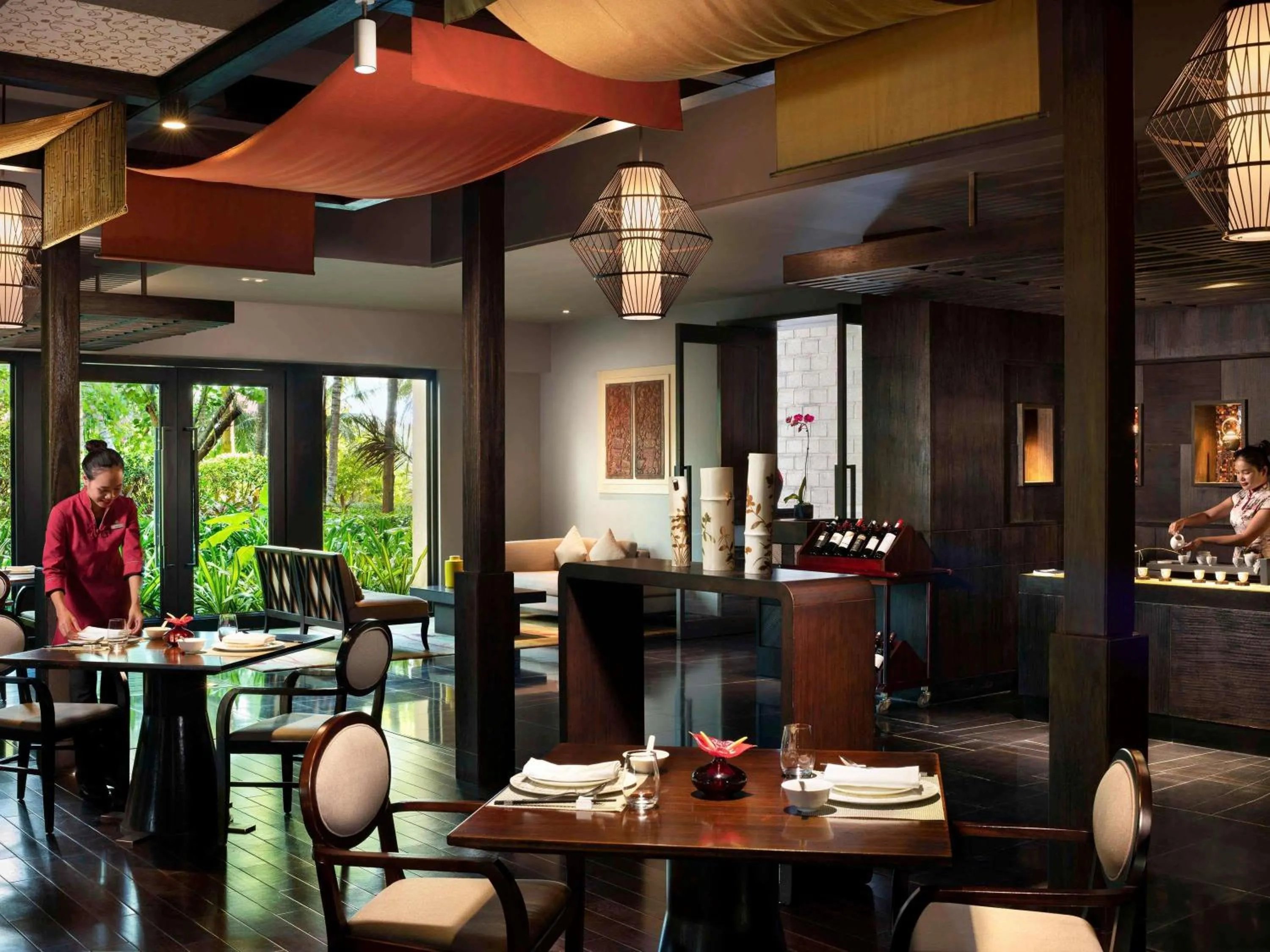 Restaurant/places to eat in Raffles Hainan Clear Water Bay