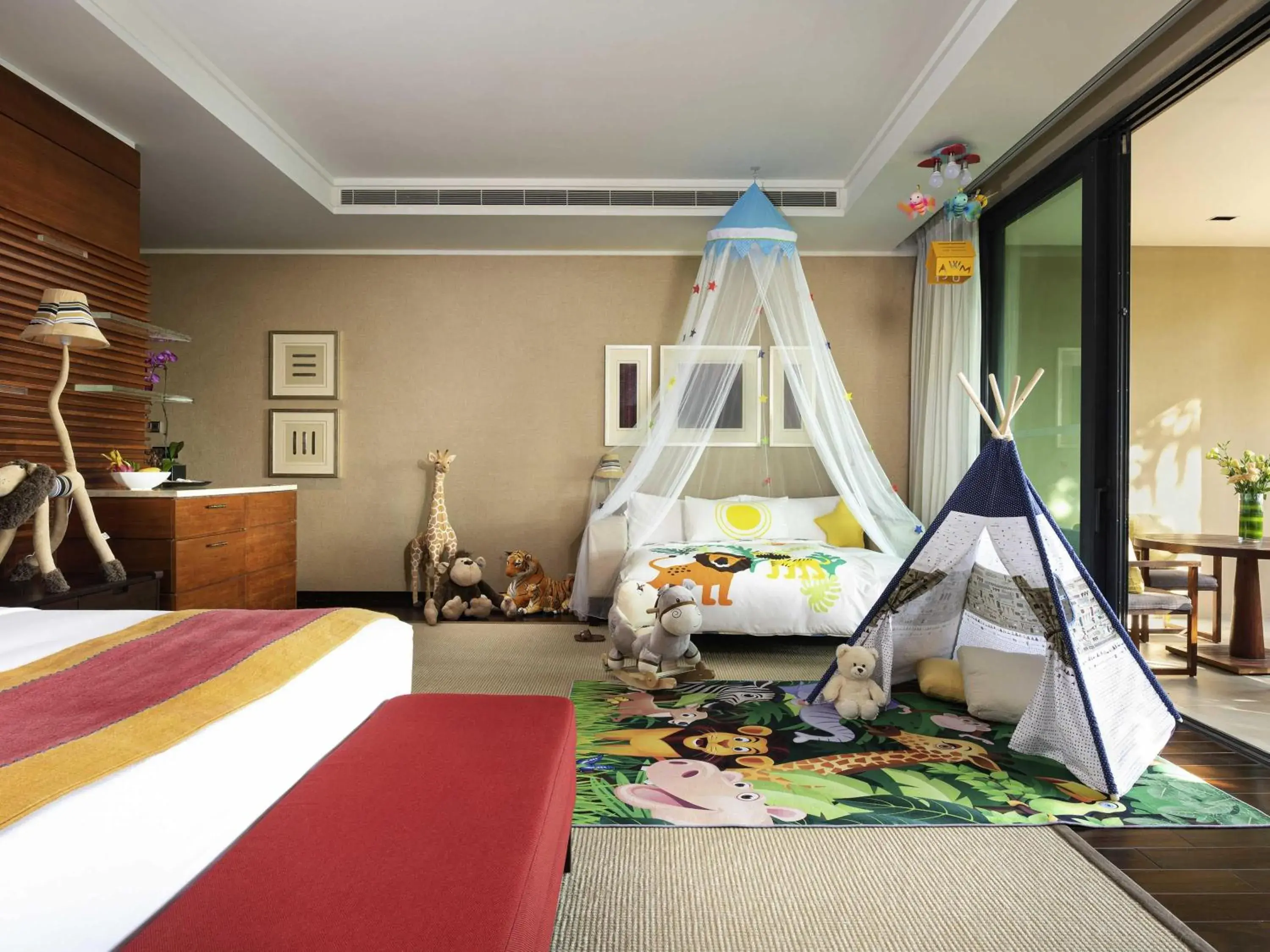 Family Room in Raffles Hainan Clear Water Bay Family Room in Raffles Hainan Clear Water Bay