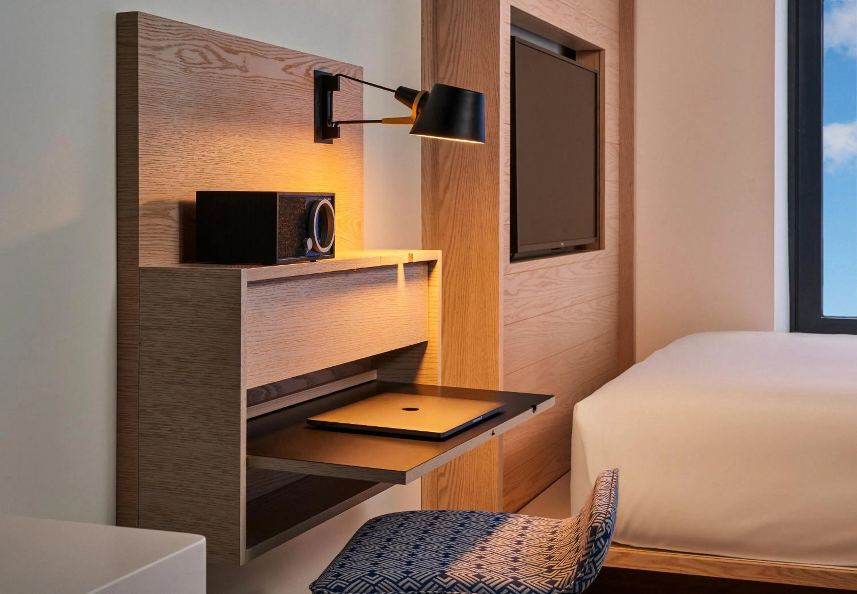 Bedroom, Bed in Radio Hotel