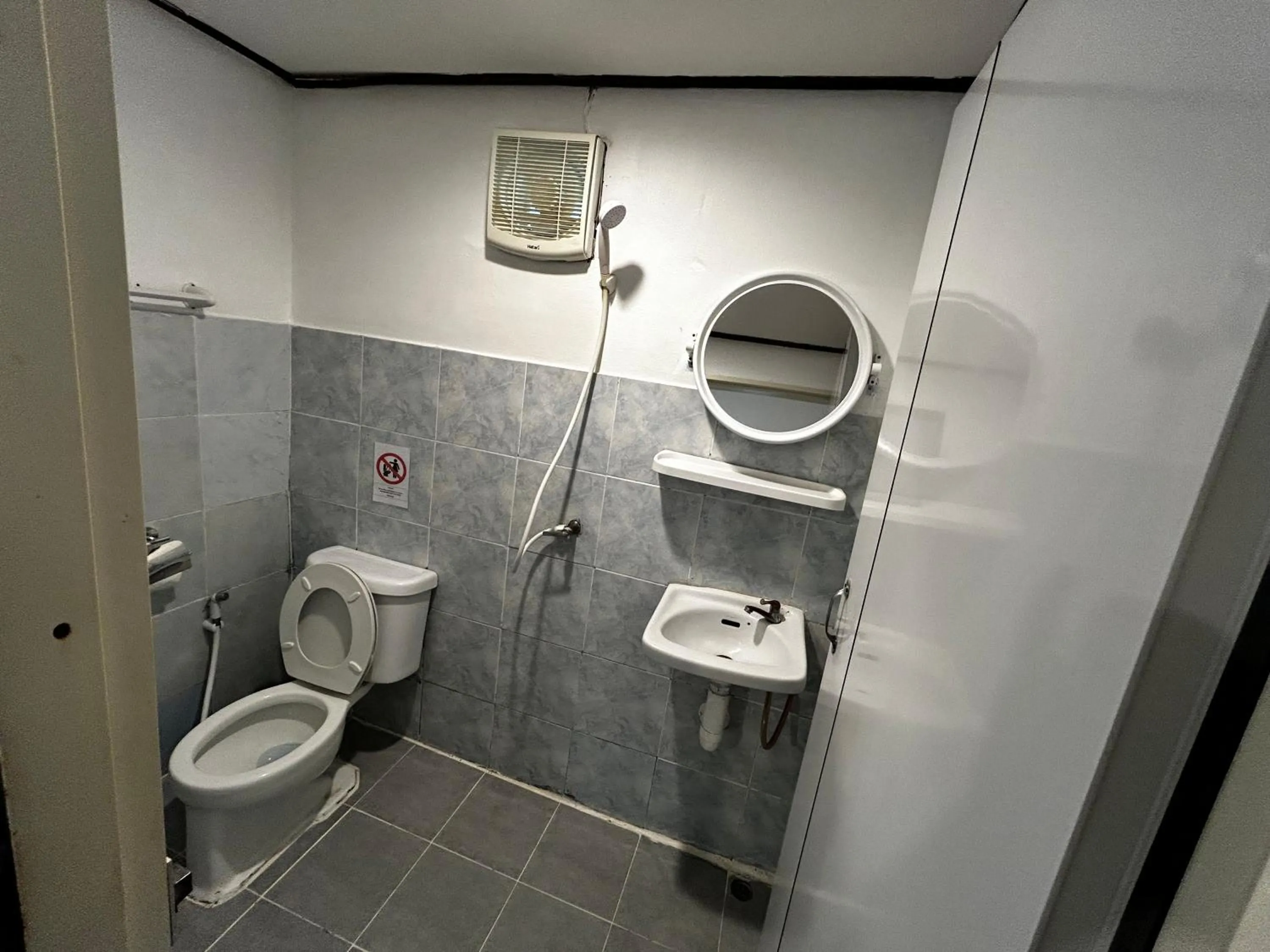 Shower in Coco's Guest House