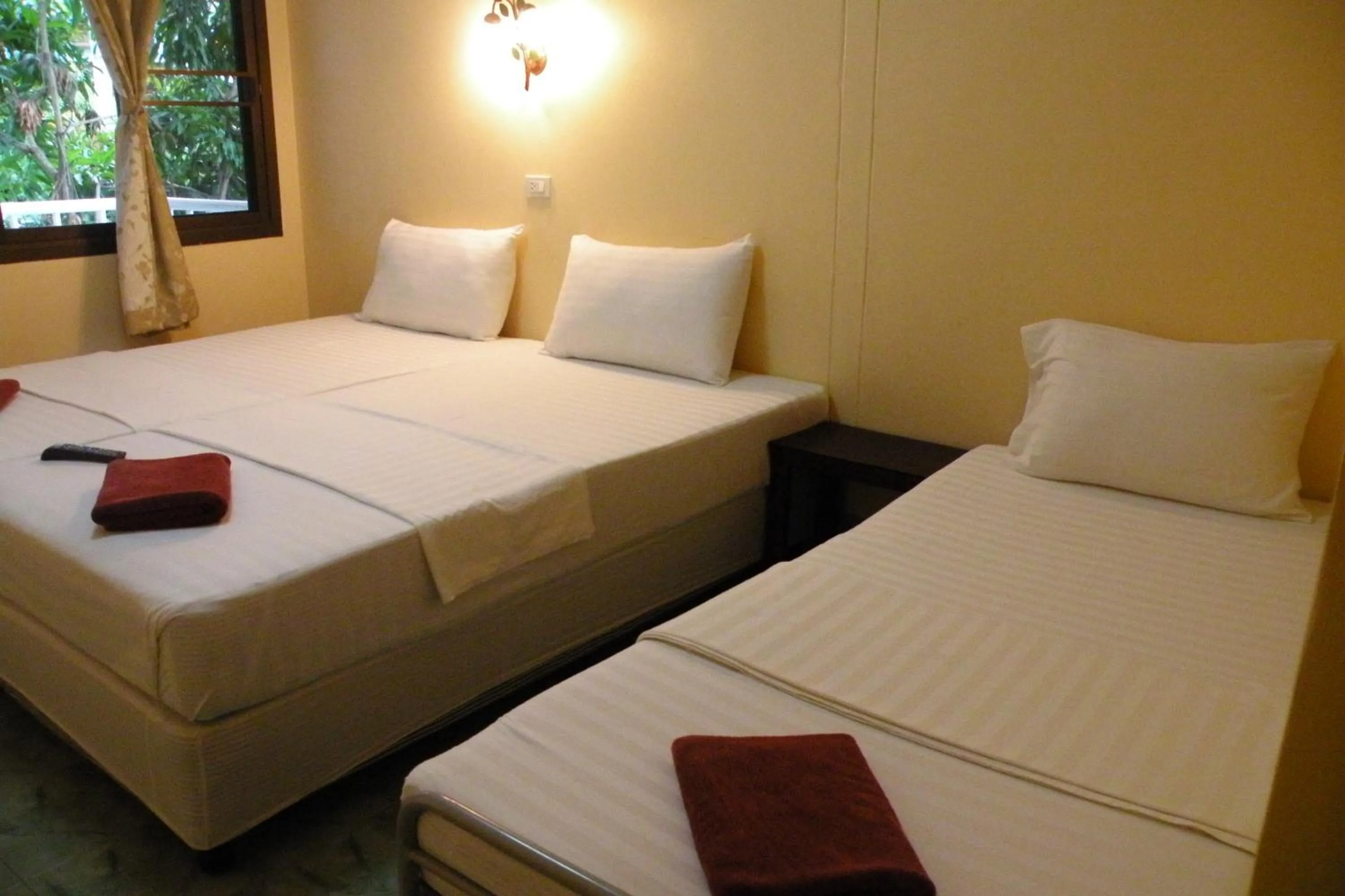 Bedroom, Bed in Coco's Guest House