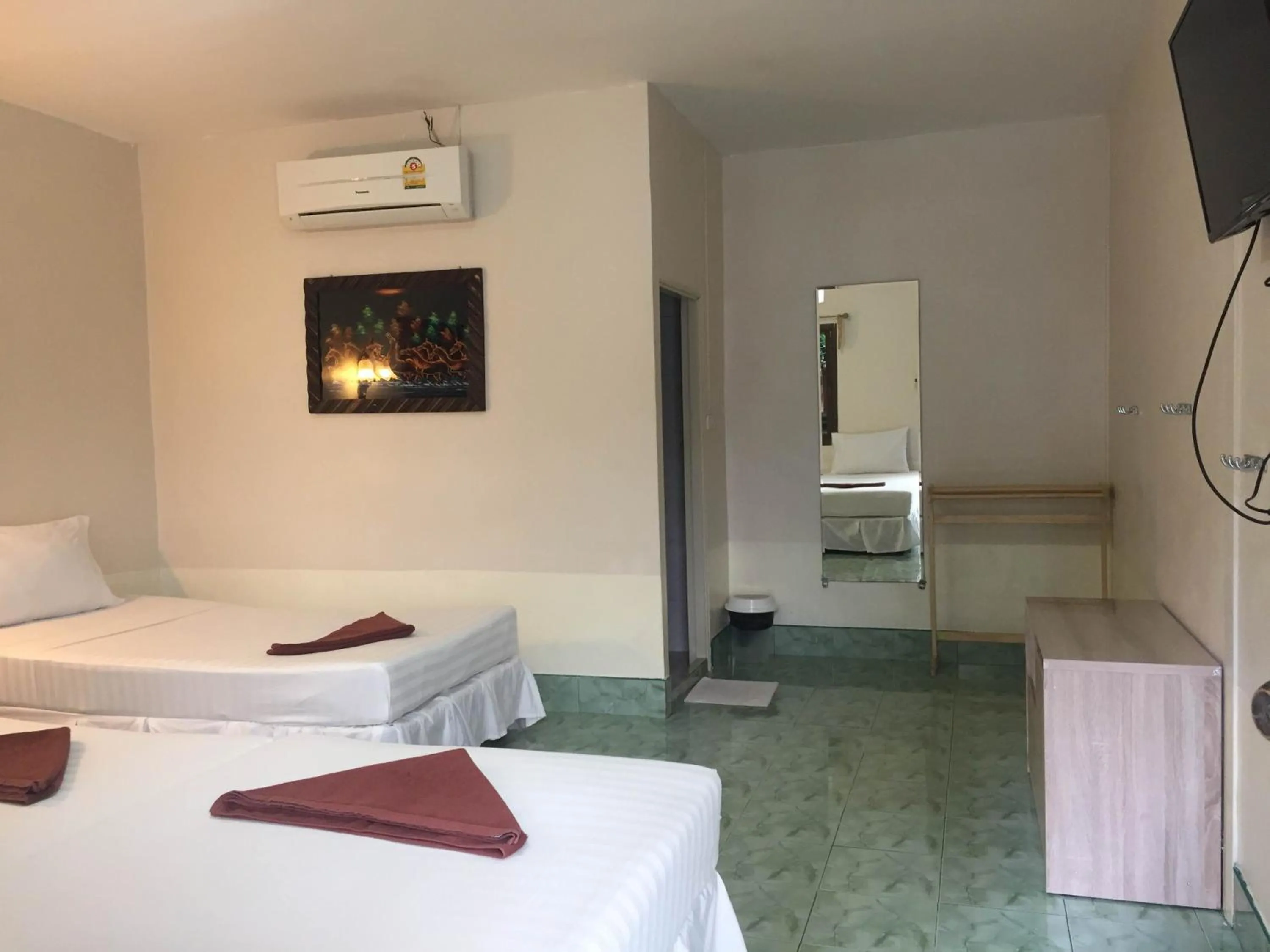 Bed in Coco's Guest House