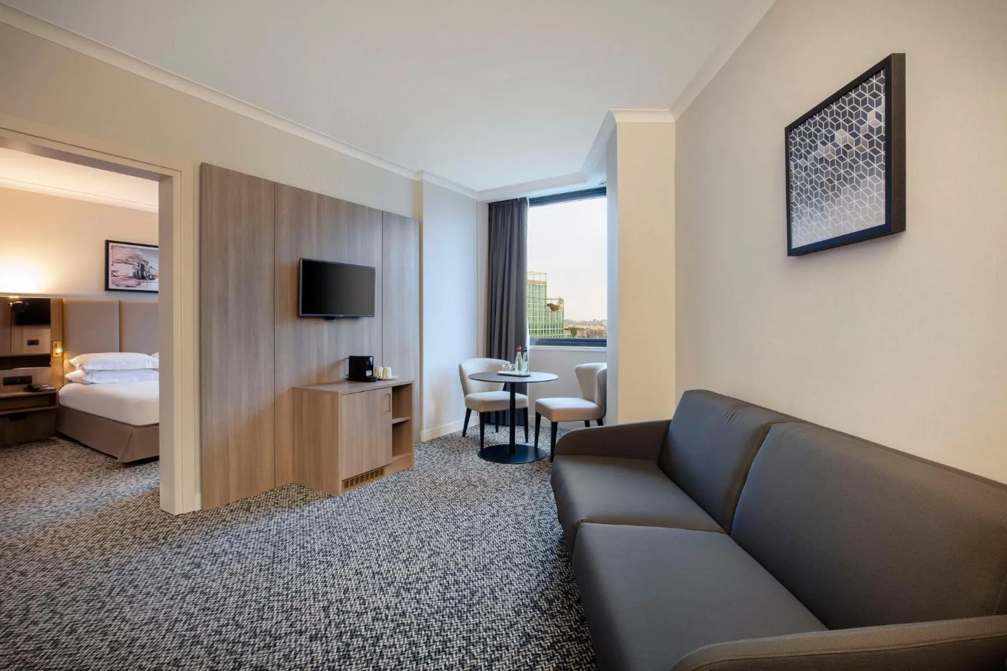 Photo of the whole room in Crowne Plaza Milan Linate by IHG