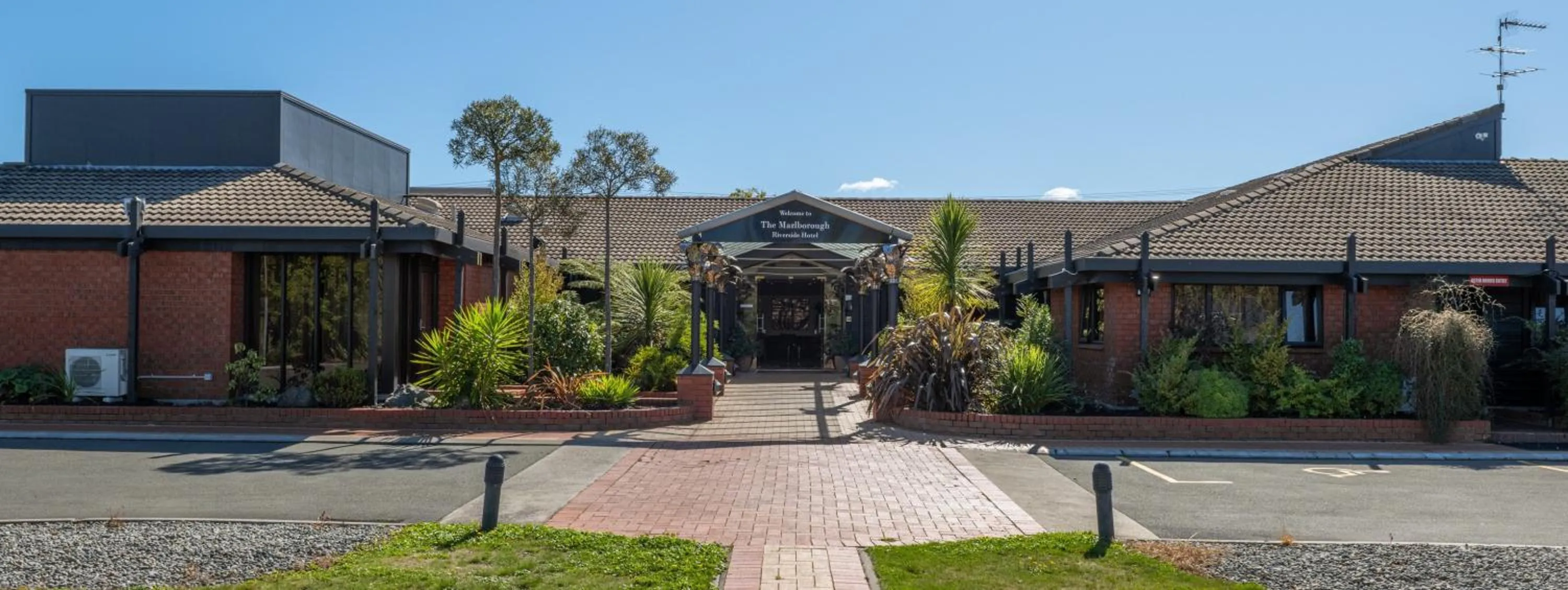 Riverside Hotel Marlborough