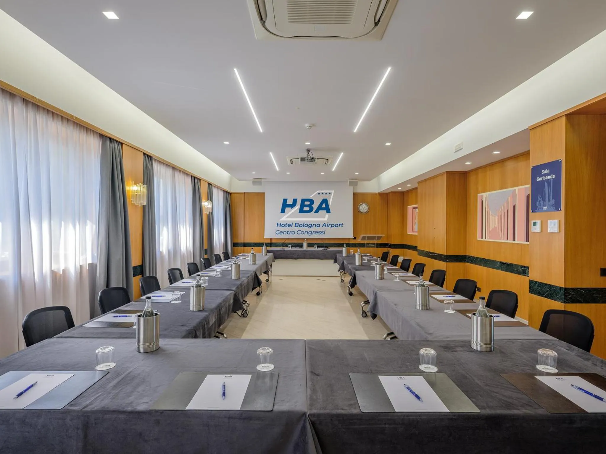 Meeting/conference room in Hotel Bologna Airport