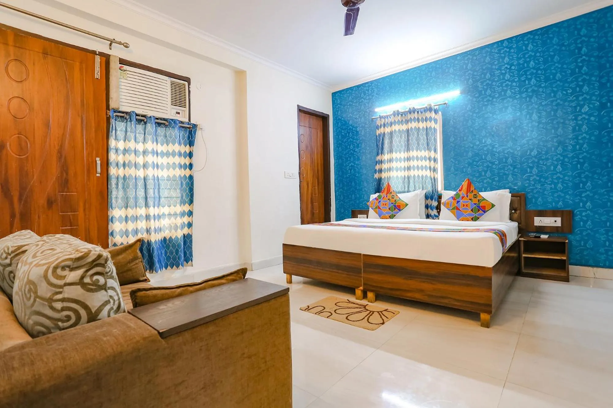 Bed in Via Mirage - Nr IGI Airport New Delhi