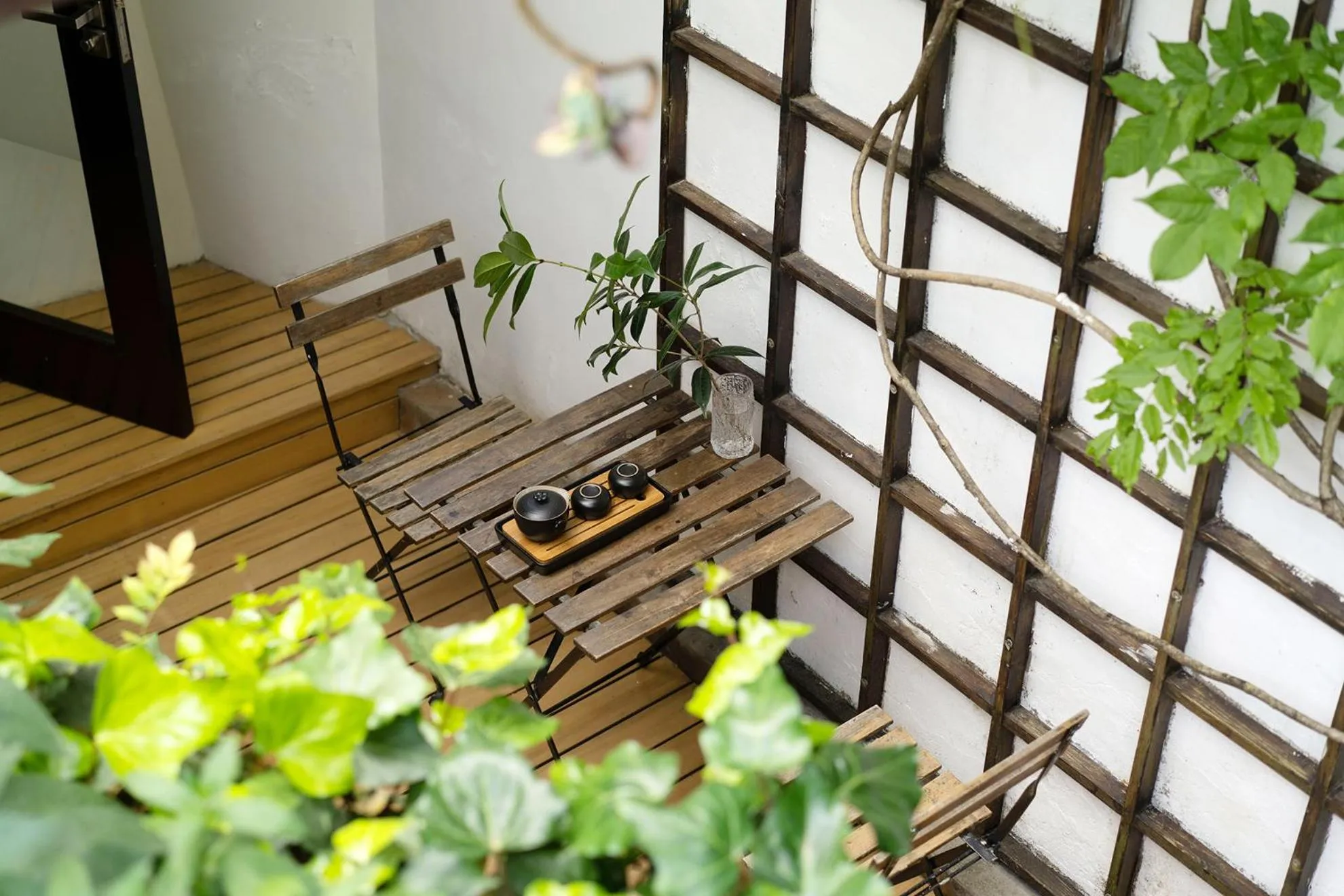 Balcony/Terrace in The Bivou Lijiang