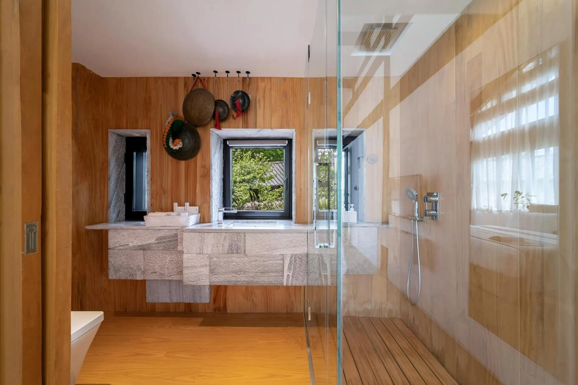 Toilet in The Bivou Lijiang