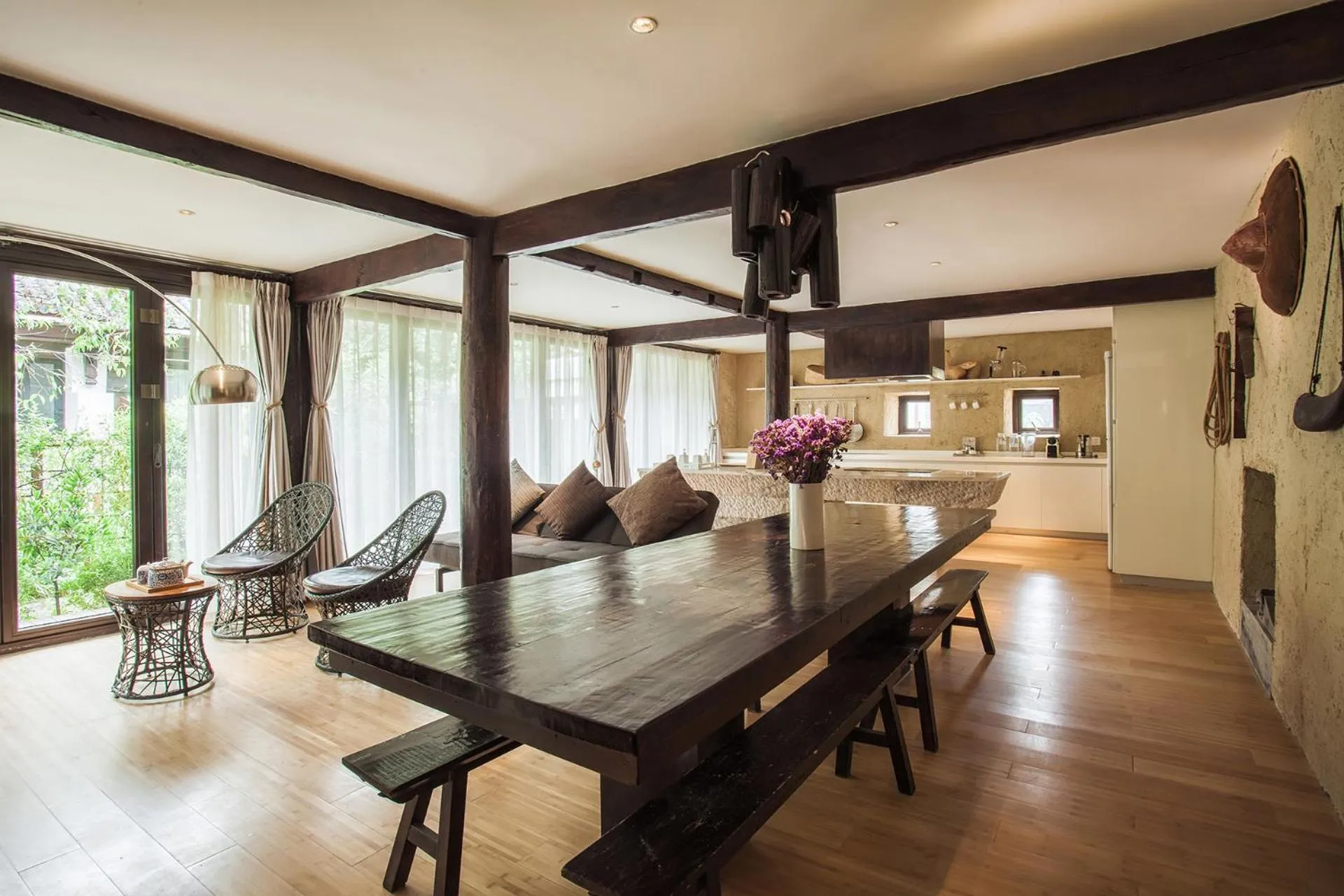 Dining area in The Bivou Lijiang