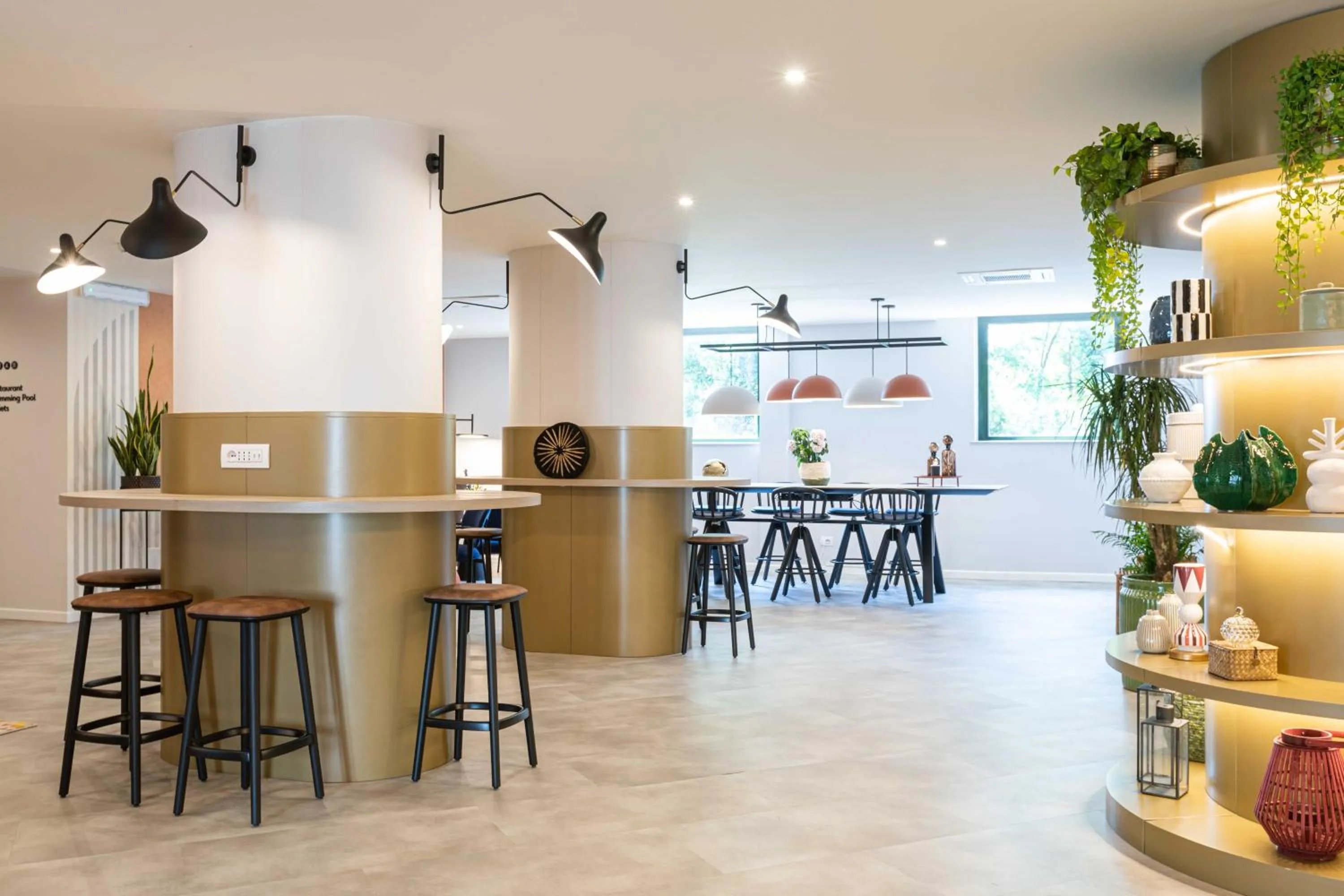 Lobby or reception in Belstay Milano Linate