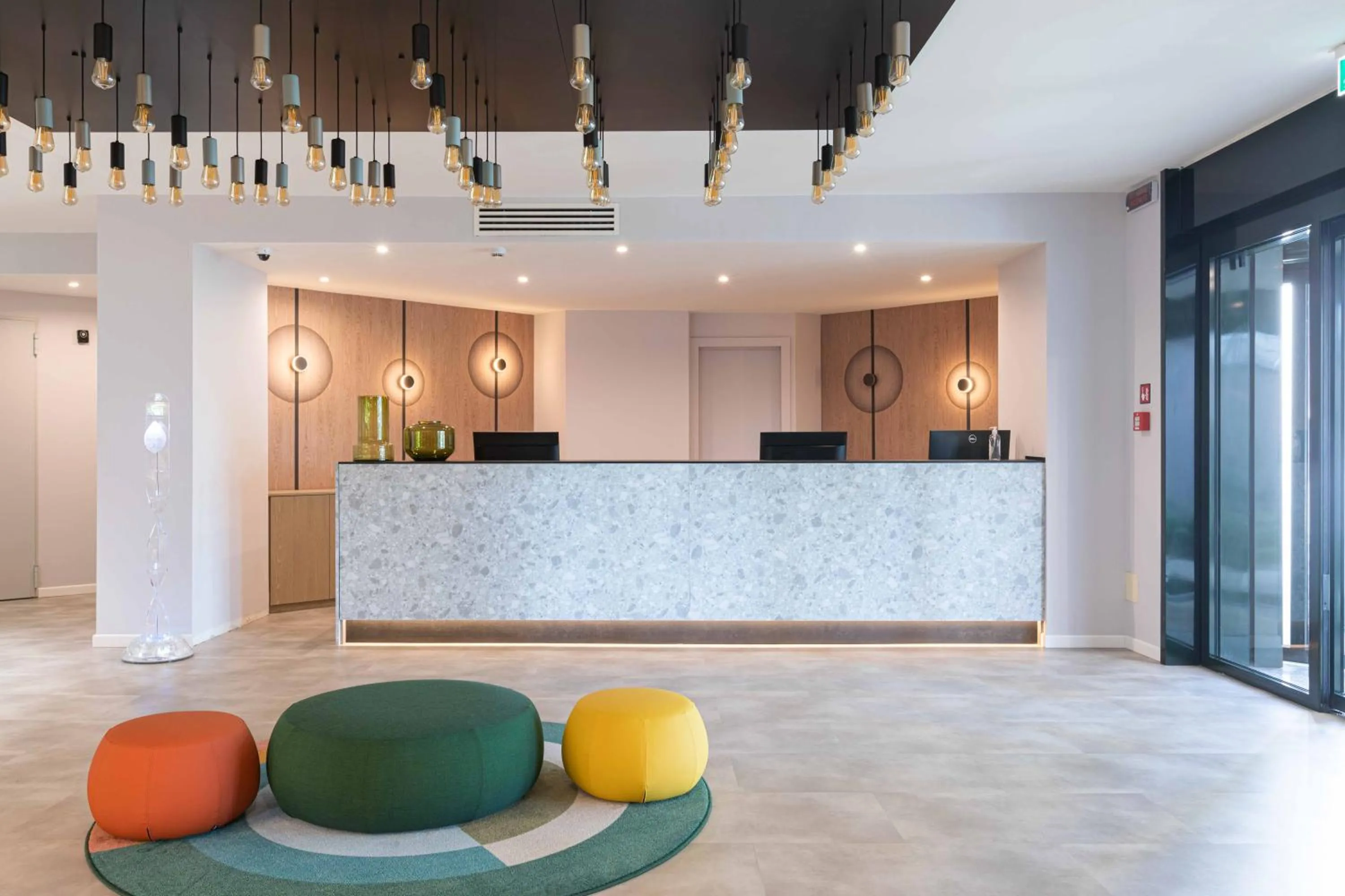 Lobby or reception in Belstay Milano Linate