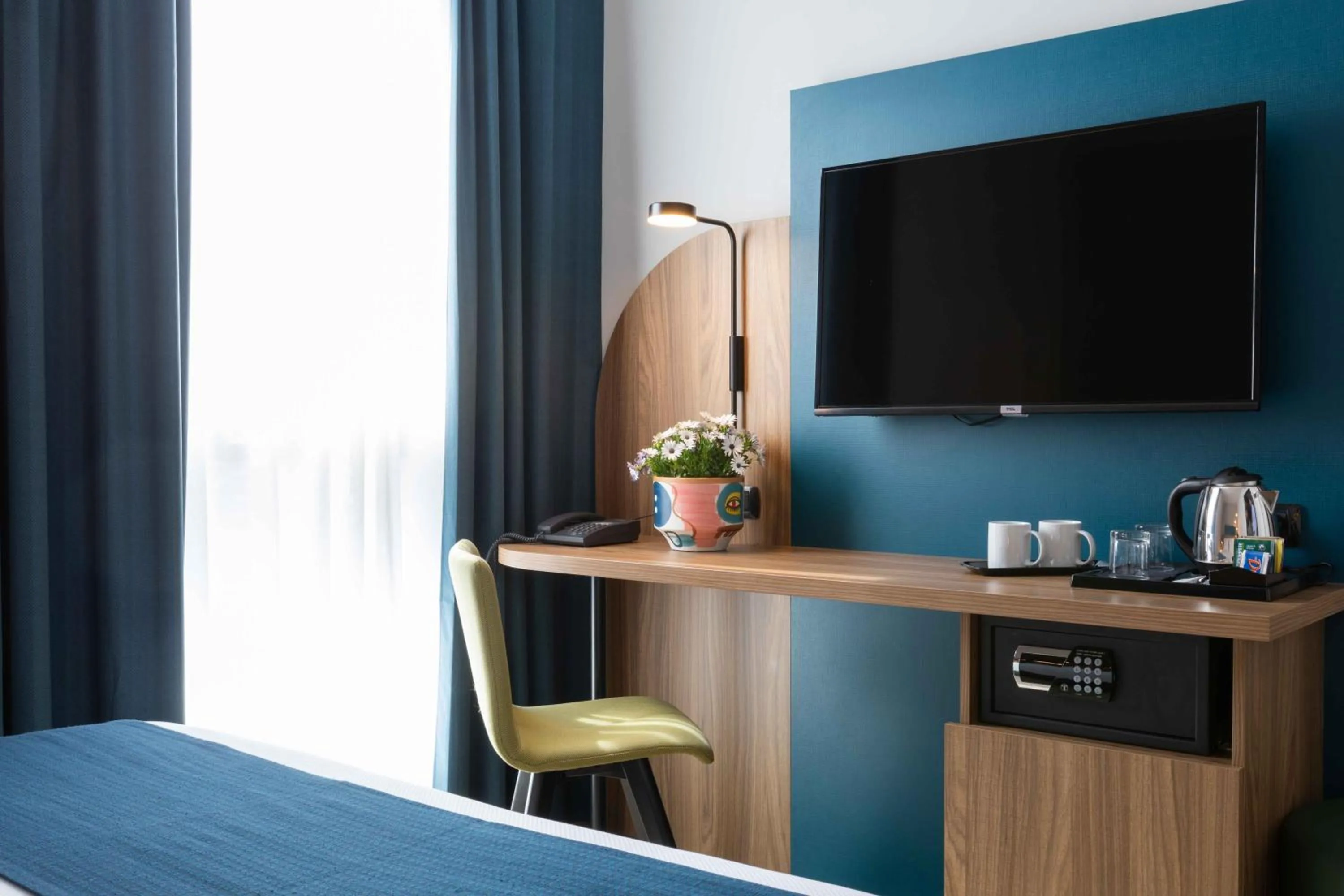 TV and multimedia, Bed in Belstay Milano Linate