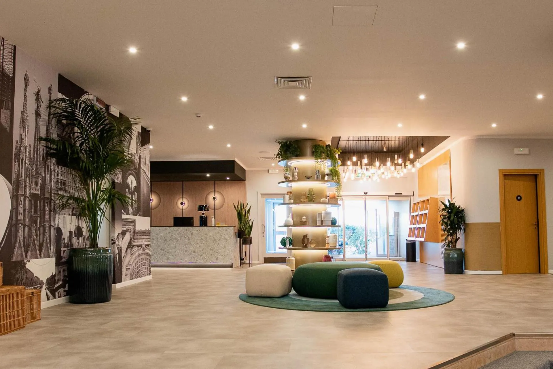 Lobby or reception in Belstay Milano Assago