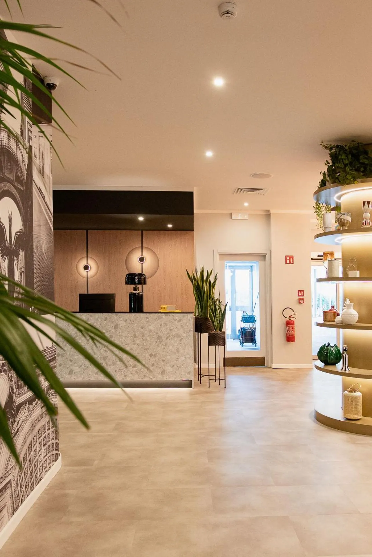 Lobby or reception in Belstay Milano Assago