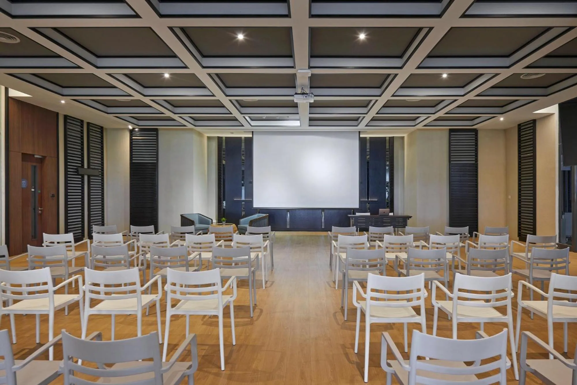 Meeting/conference room in Hotel Komune Living & Wellness Kuala Lumpur