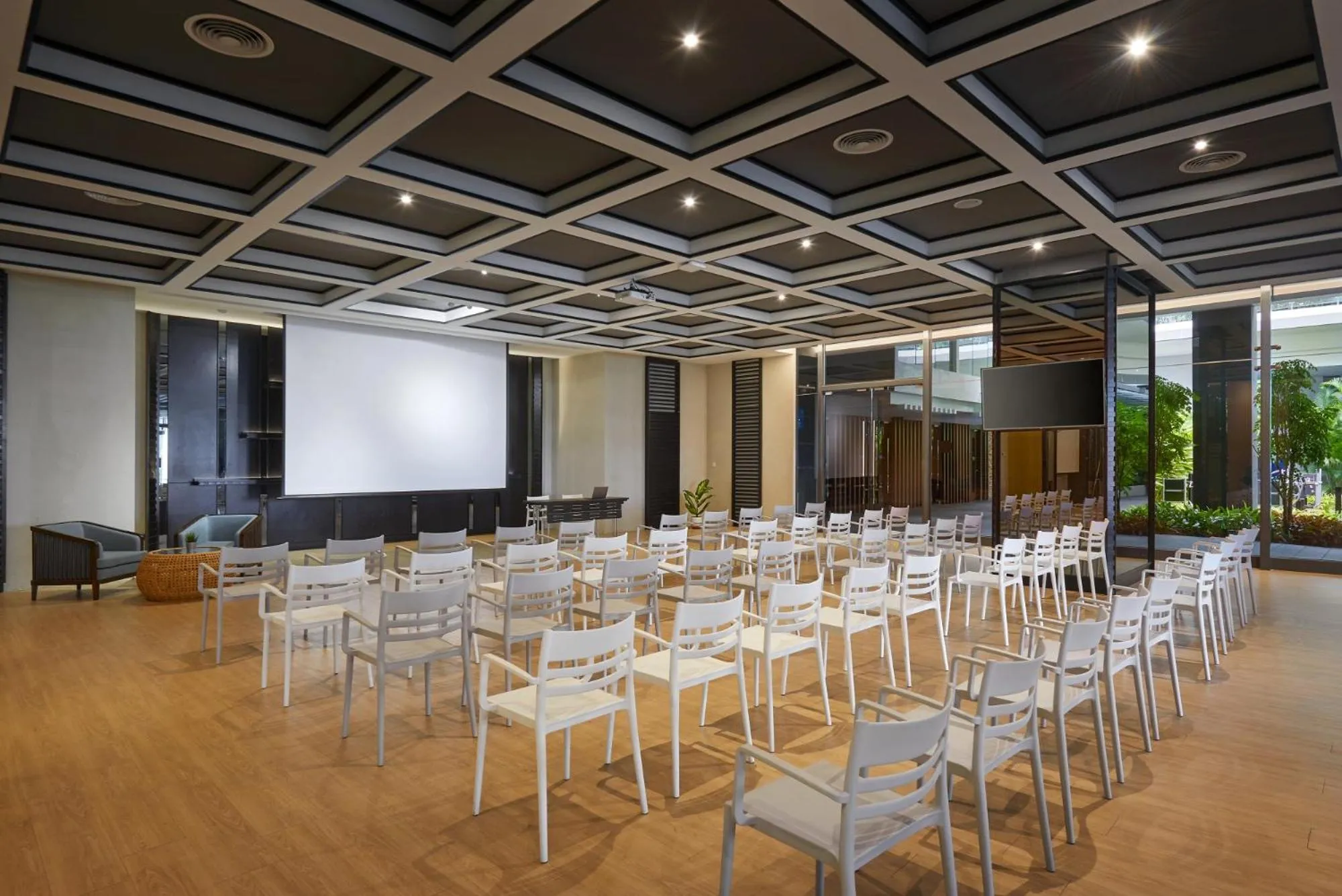 Meeting/conference room in Hotel Komune Living & Wellness Kuala Lumpur