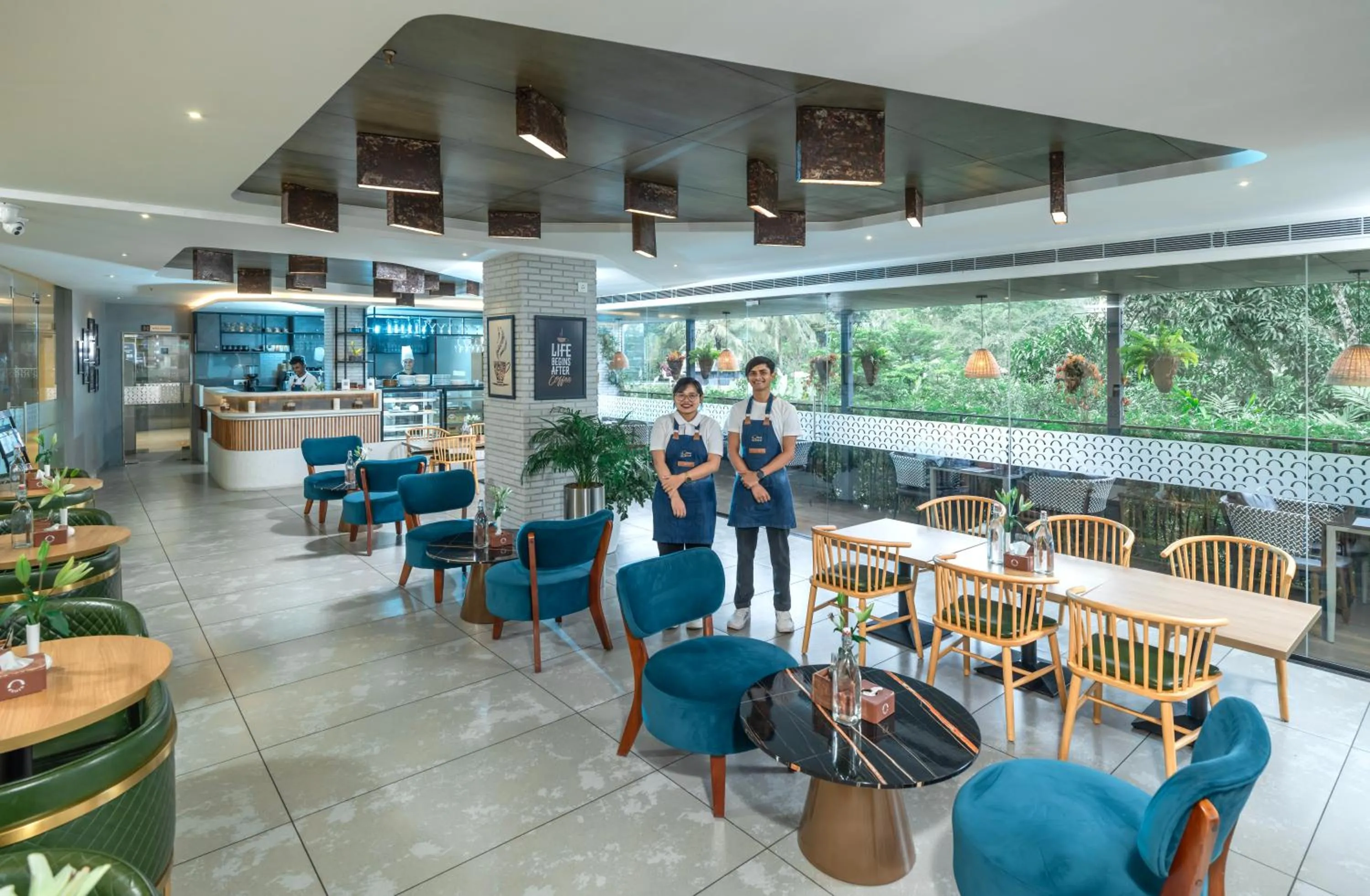 Restaurant/places to eat in Oshin Wayanad