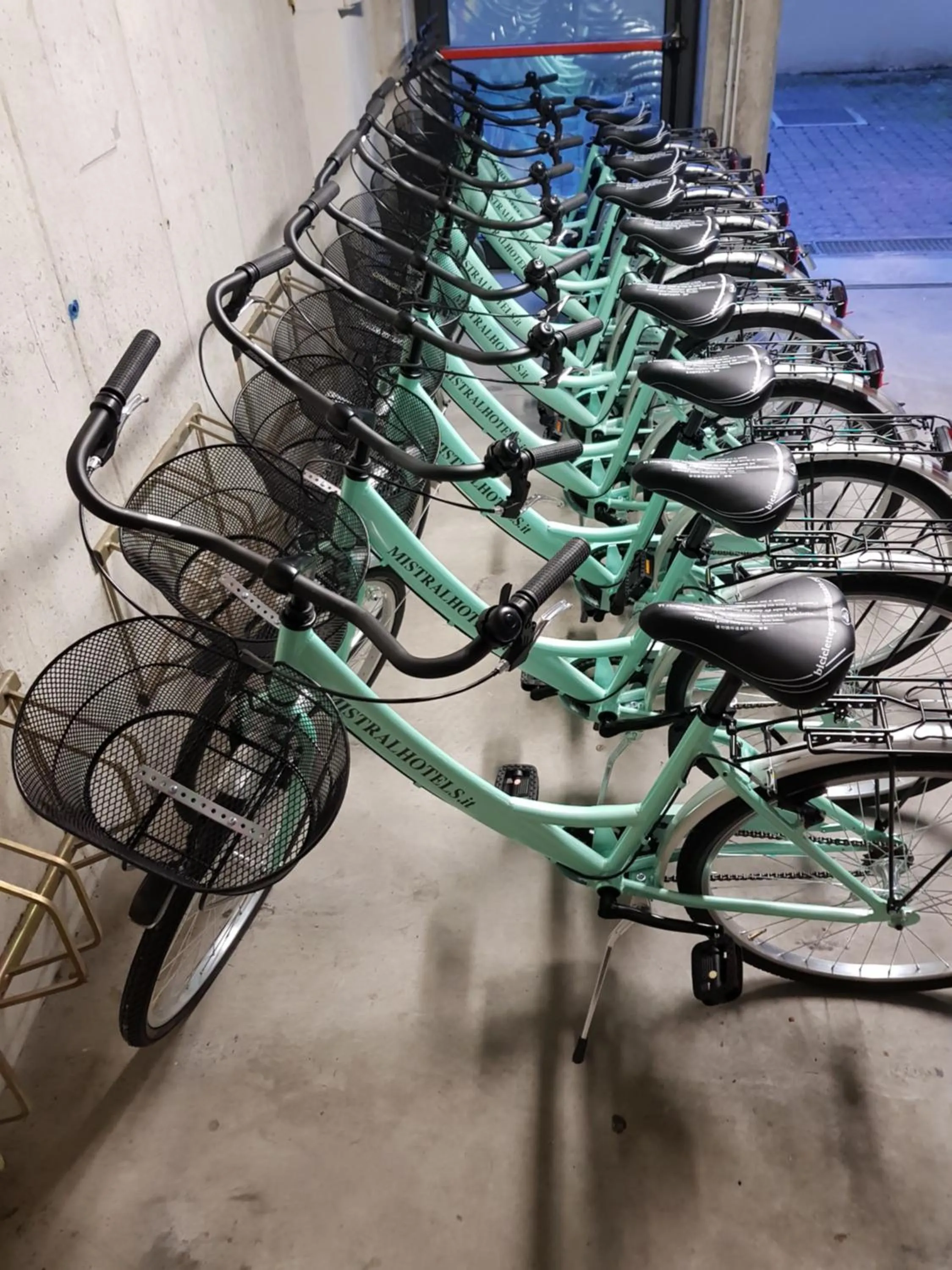 Cycling in Admiral Hotel Villa Erme