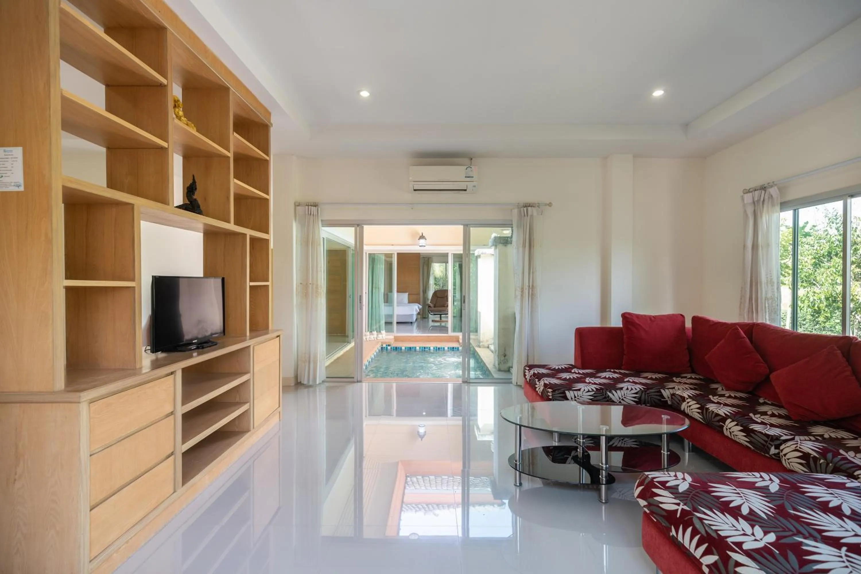 Living room in Thara Cholapruek Resort