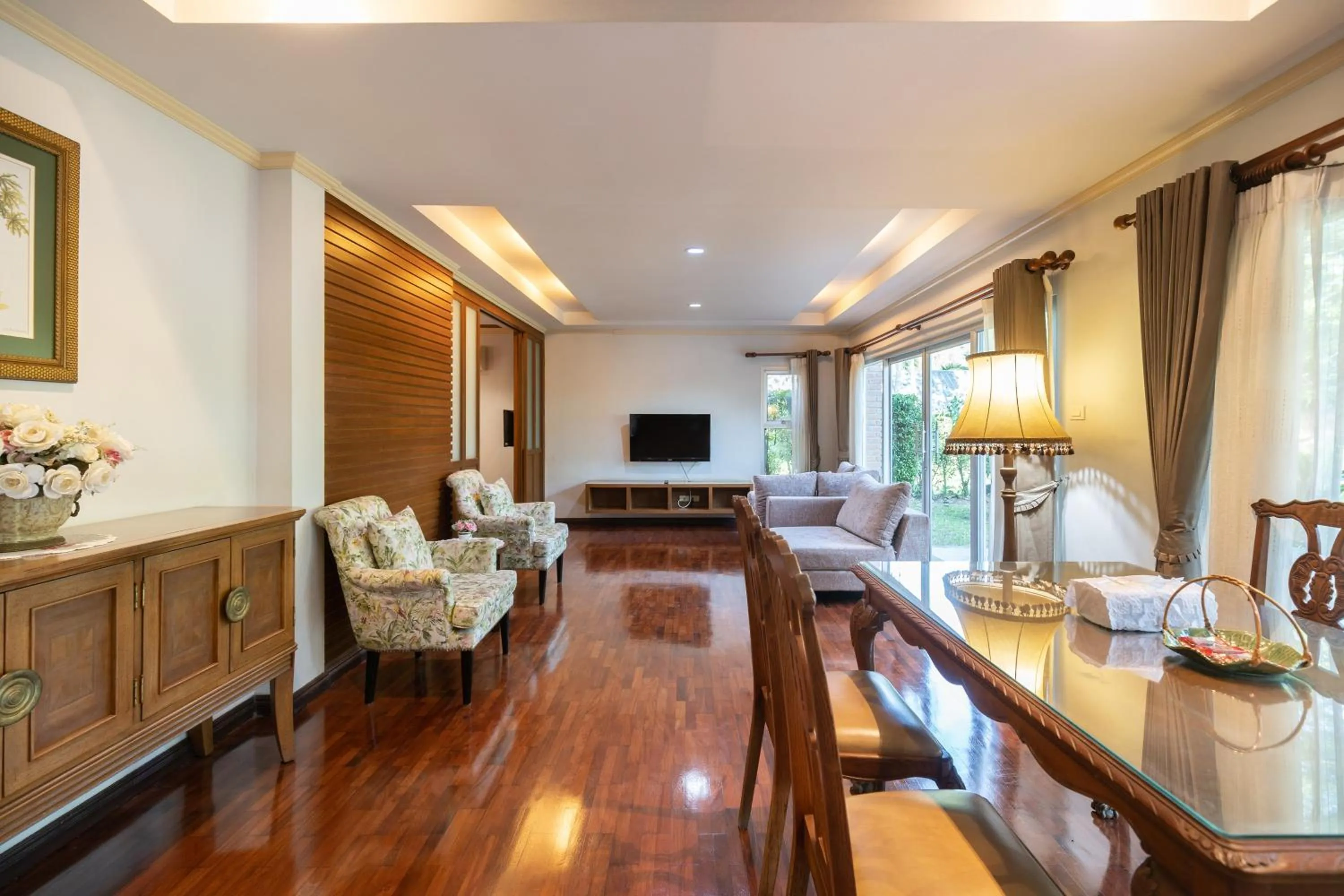 Living room in Thara Cholapruek Resort