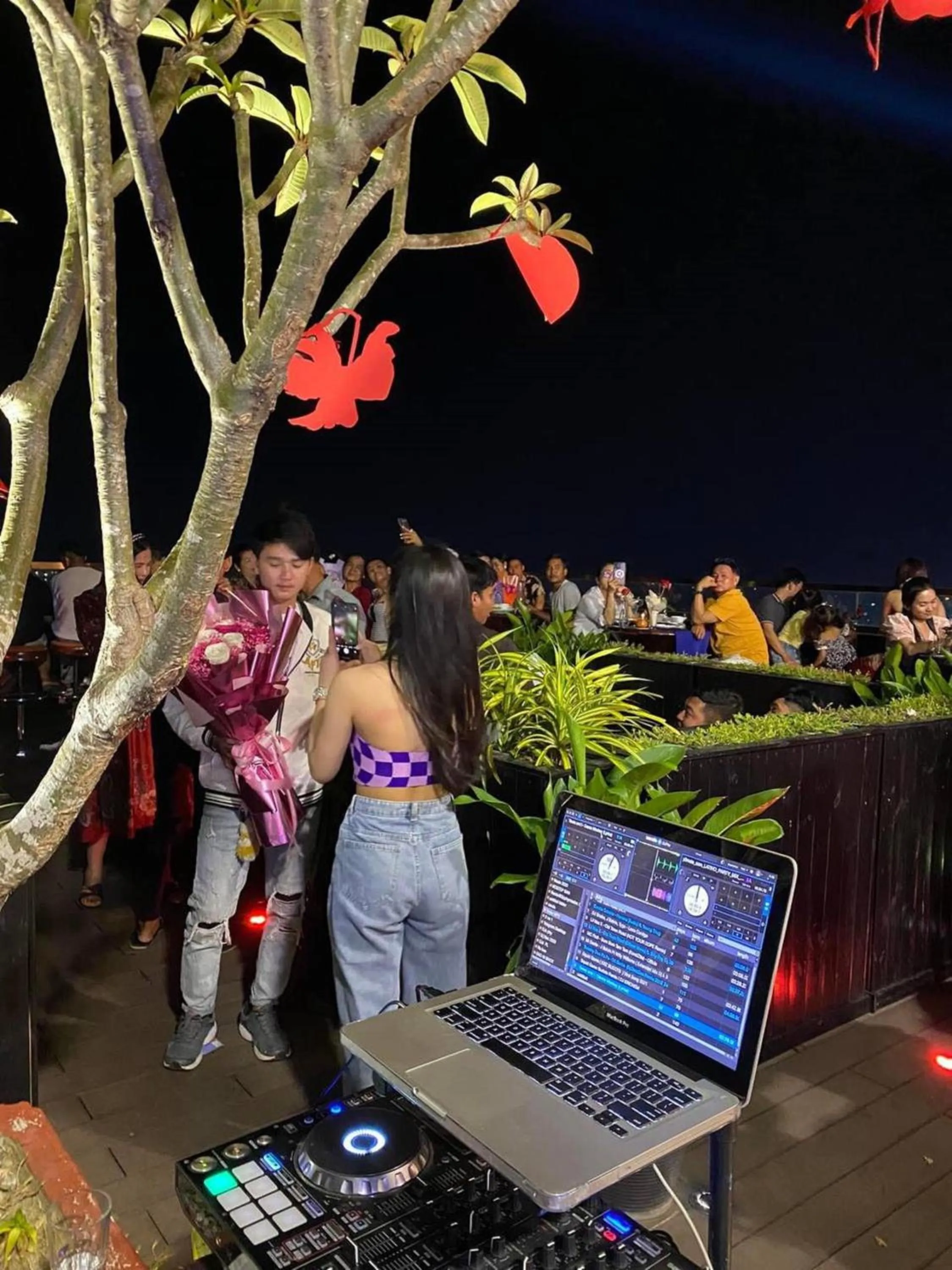 Lounge or bar in V V Hotel Battambang